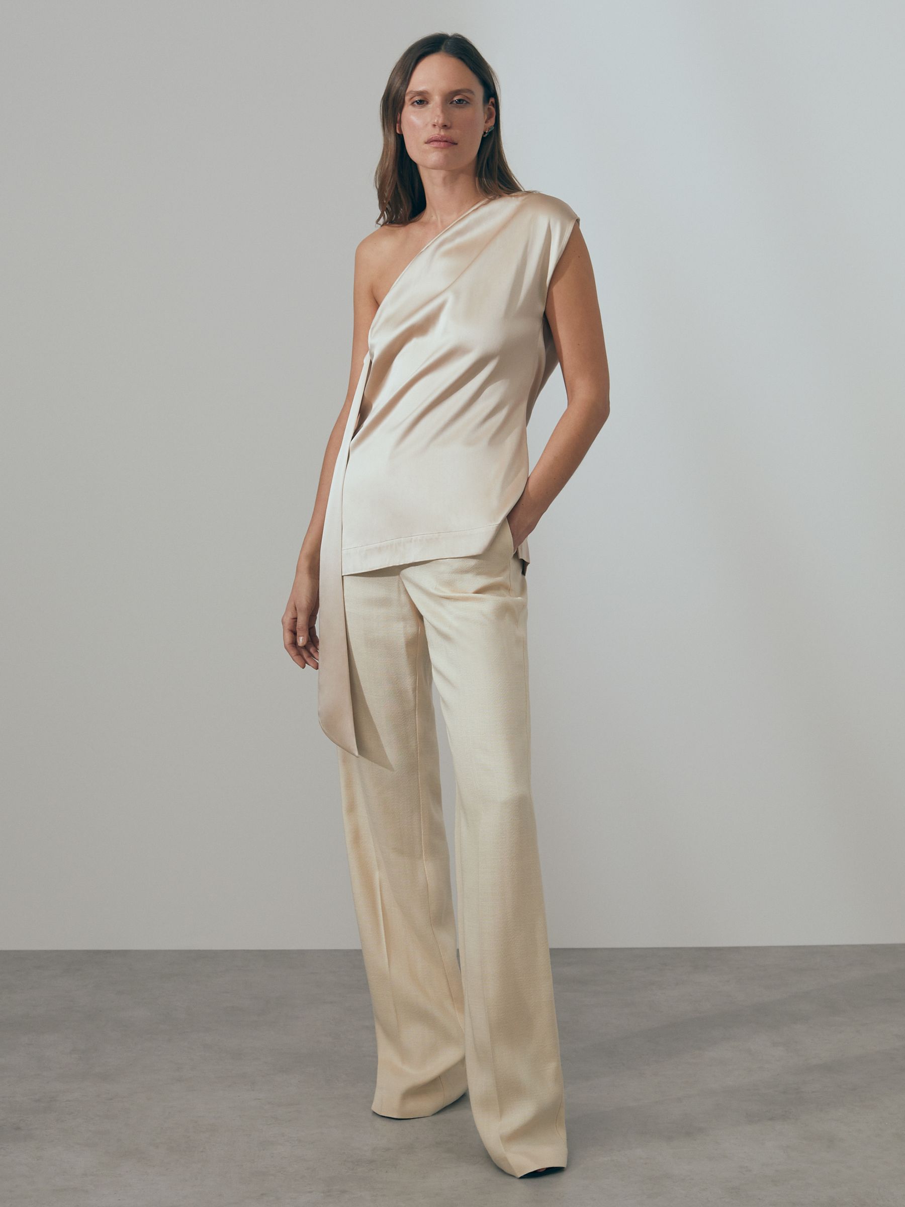 Atelier One-Shoulder Drape Back Top in Blush