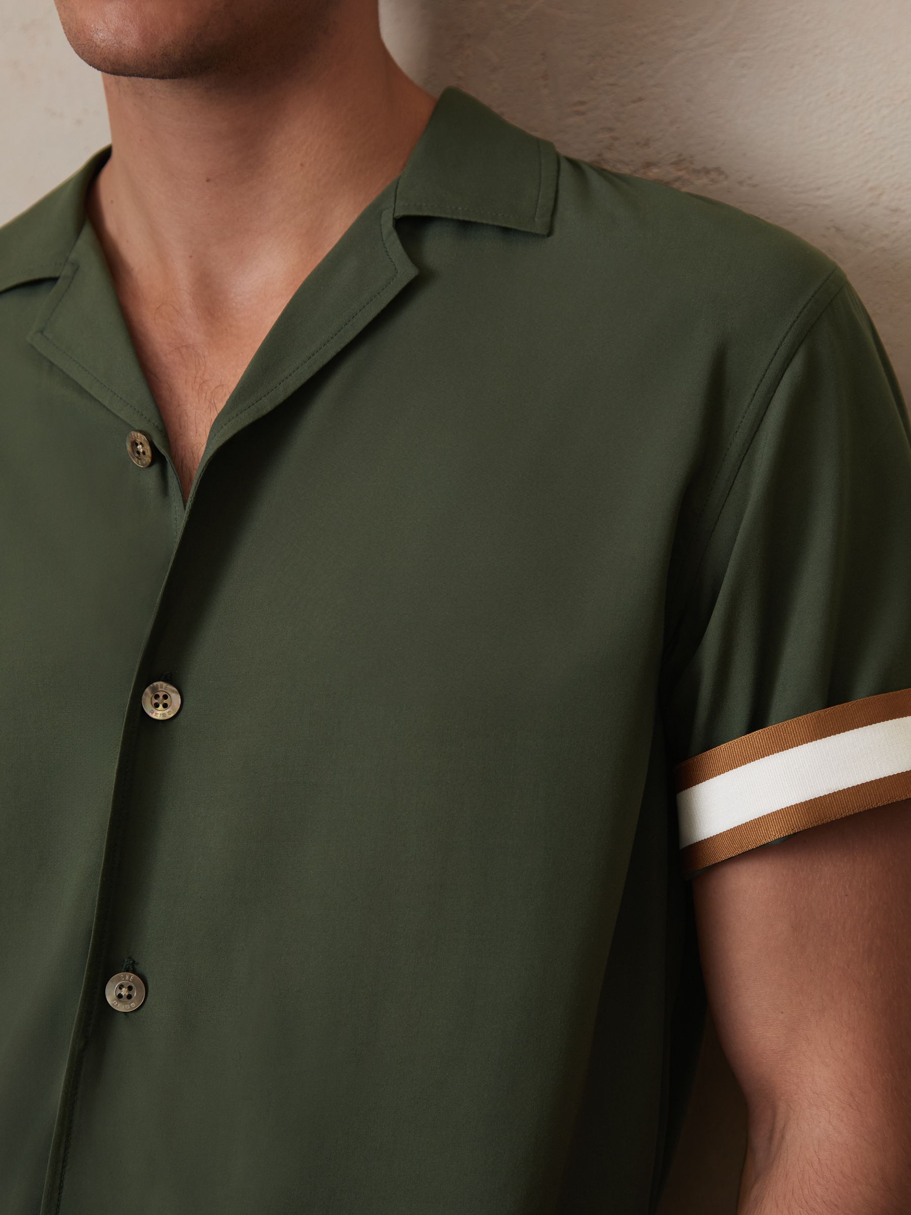 Reiss | Ché Stripe-Cuff Shirt in Pine Green