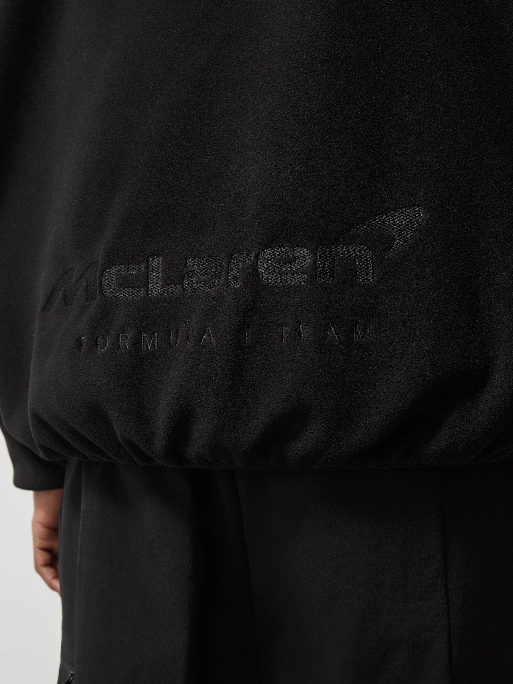 McLaren F1 Team Pullover Hoodie in Black