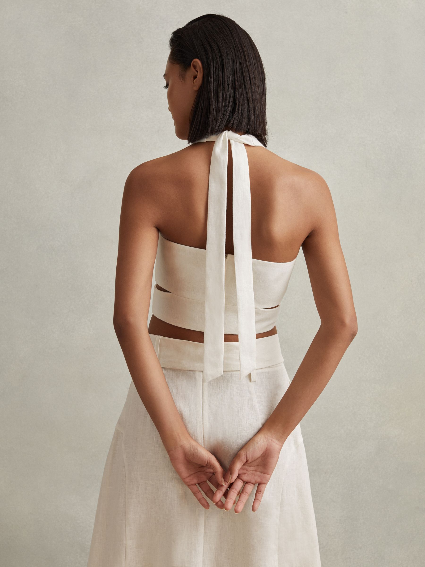 Linen Halter Neck Cropped Top in White