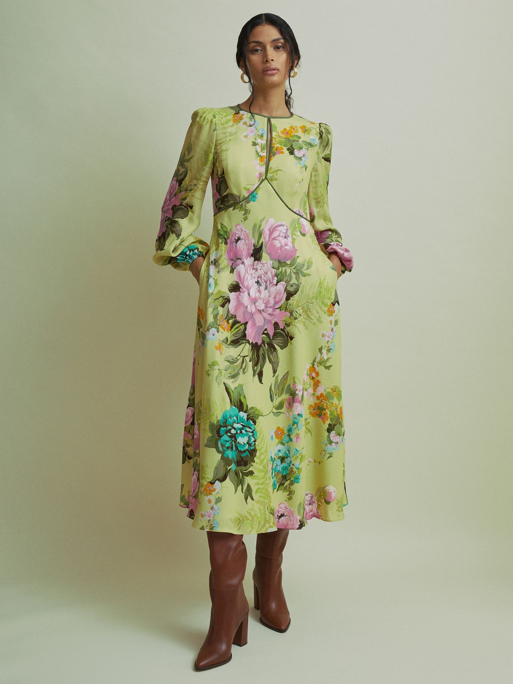 Florere Blouson Sleeve Midi Dress in Pale Green