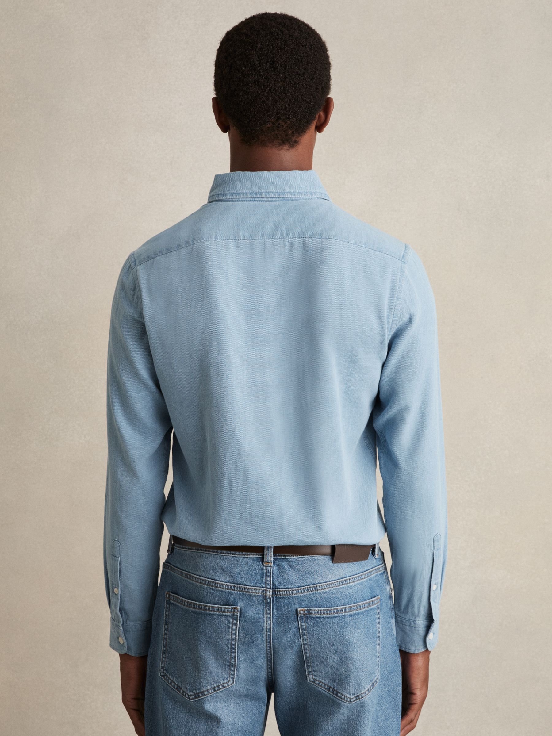 Cotton-Piqué Button-Down Chambray Shirt in Washed Blue