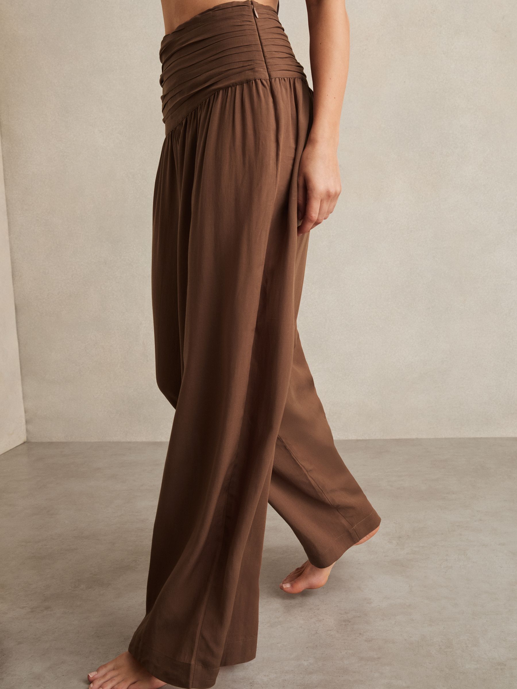 Lyocell Blend Wide Leg Trousers in Brown