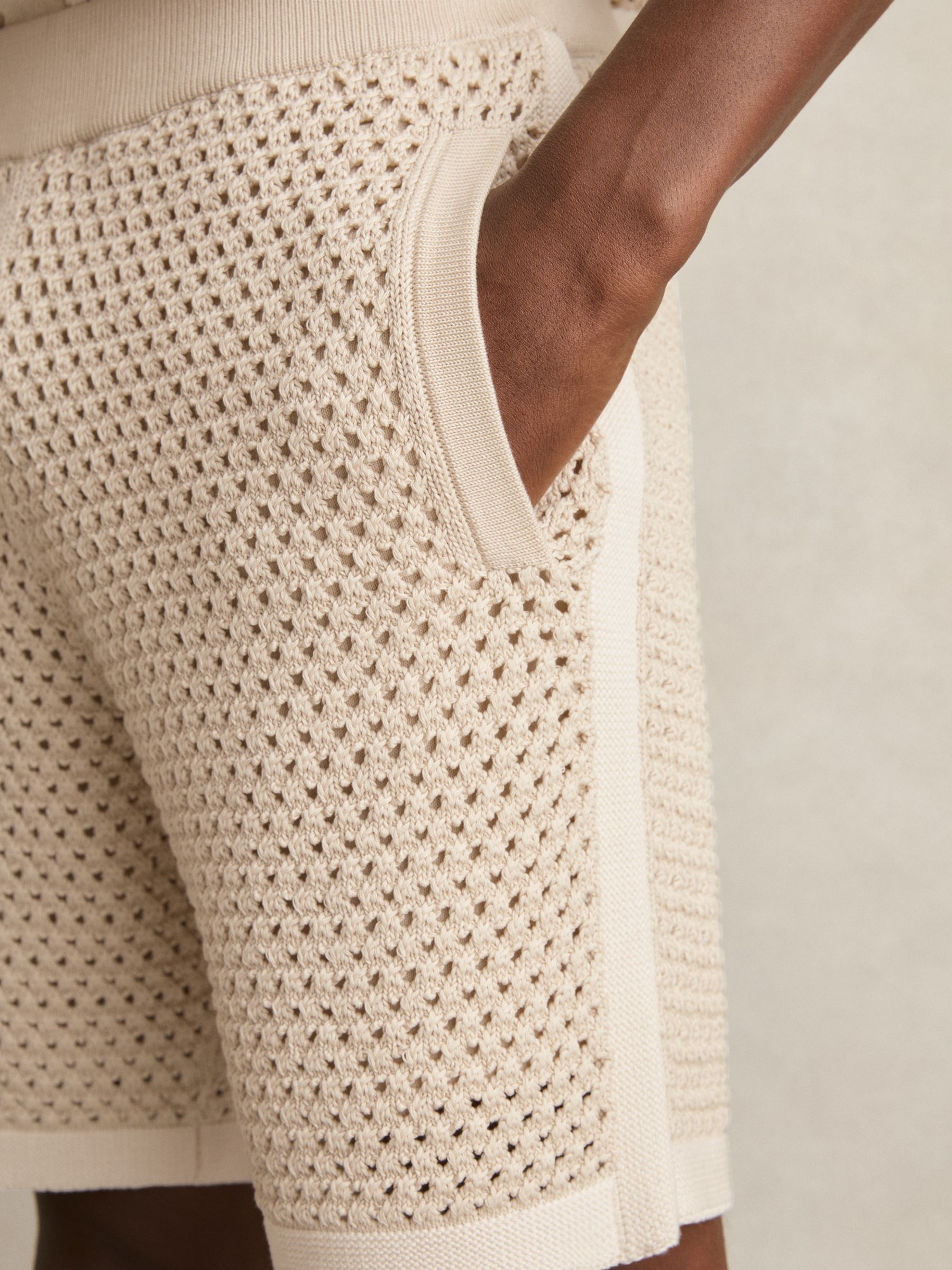 Cotton-Blend Crochet Shorts in Taupe/Off White