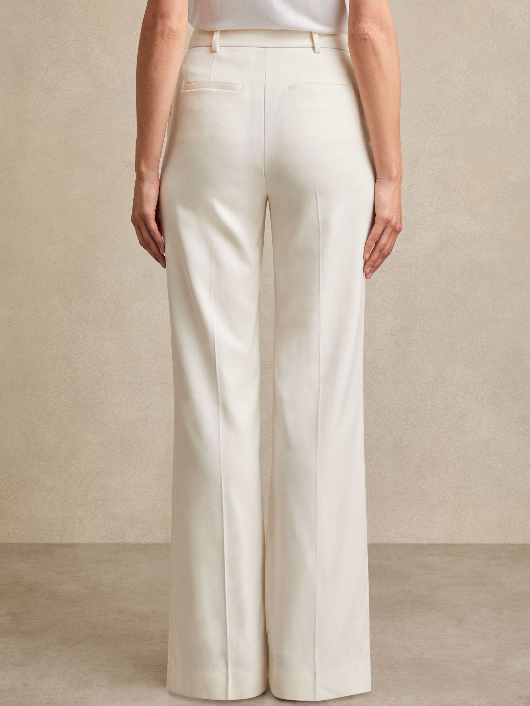 Wide-Leg Tailored Trousers in Cream