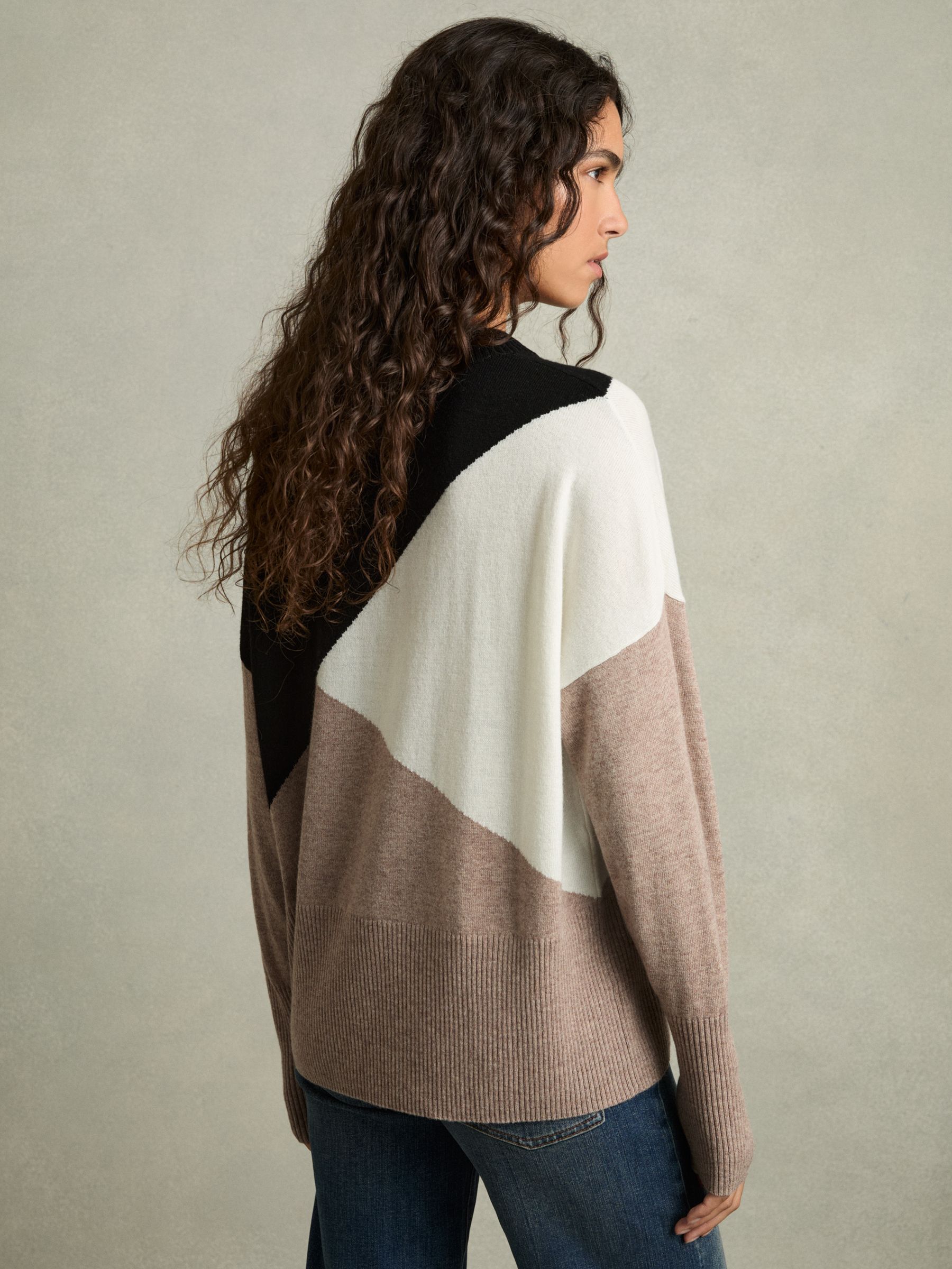 Geometric Colour-Block Jumper With Wool And Cashmere in Camel/Black