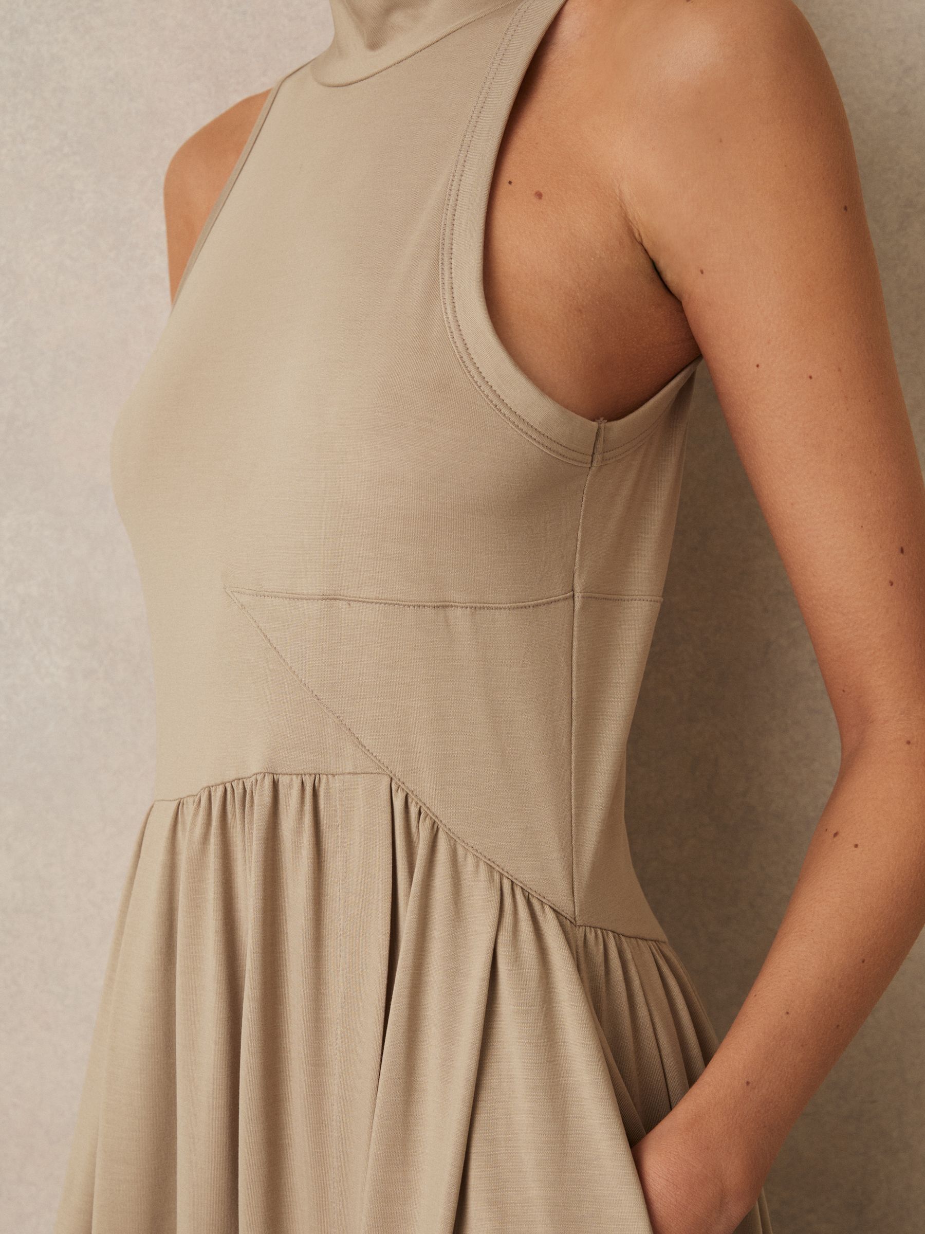 Jersey Sleeveless Midi Dress in Neutral