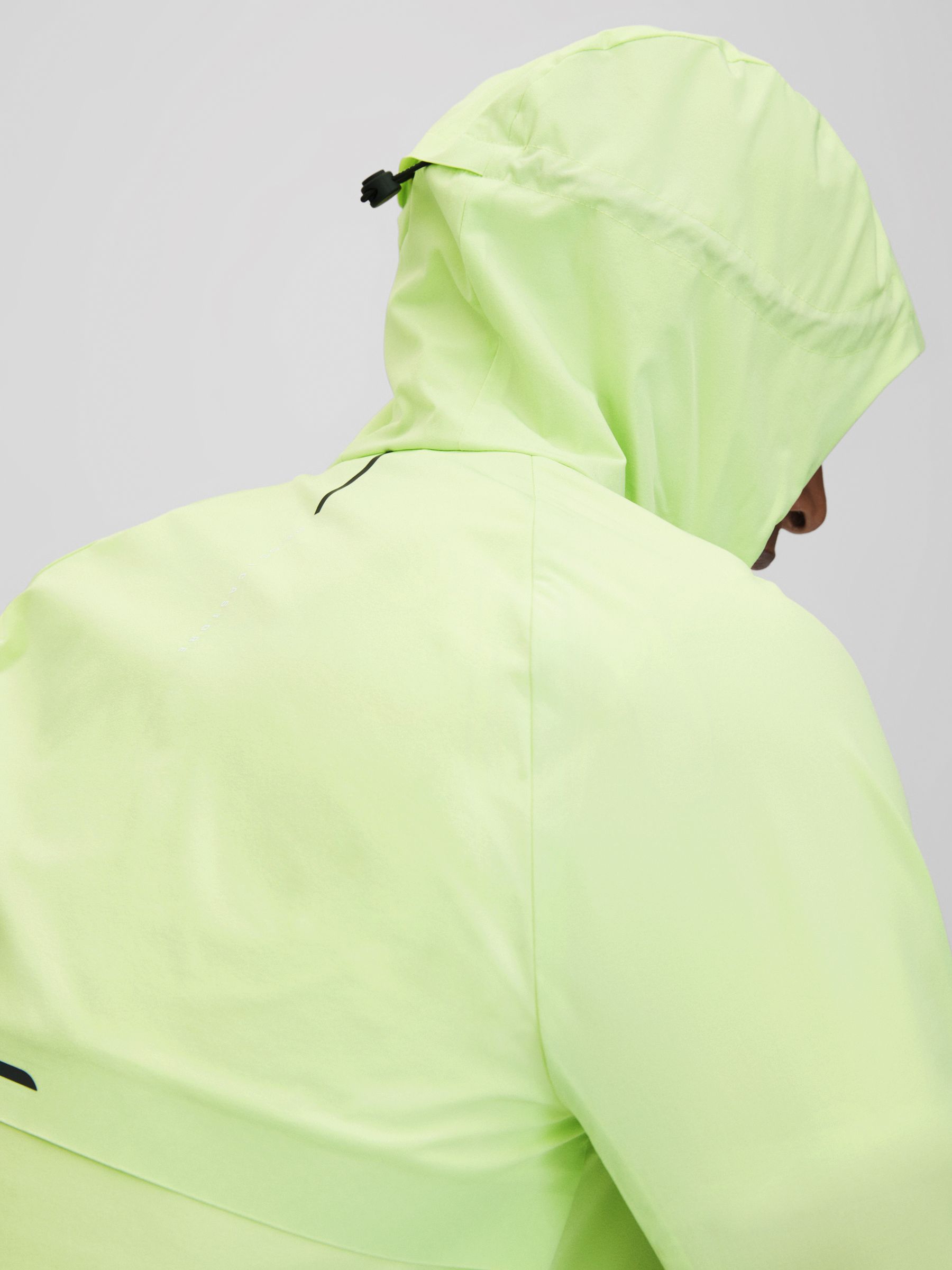 Castore Water Repellent Running Jacket in Iced Citrus Yellow