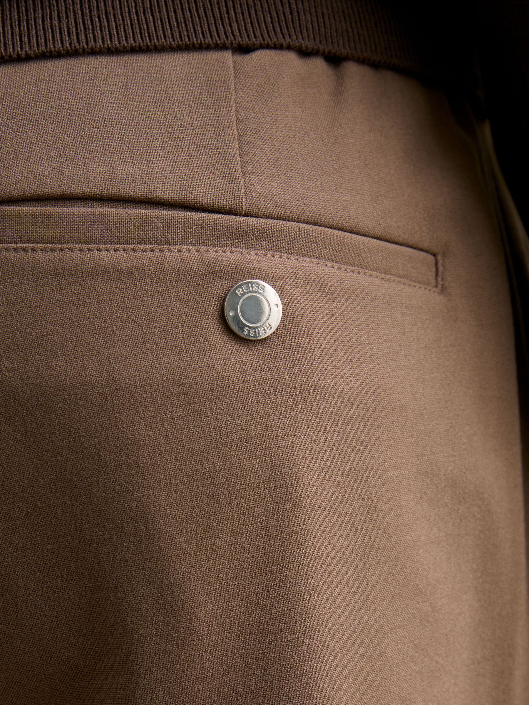 Stretch Slim Fit Drawstring Trousers in Camel