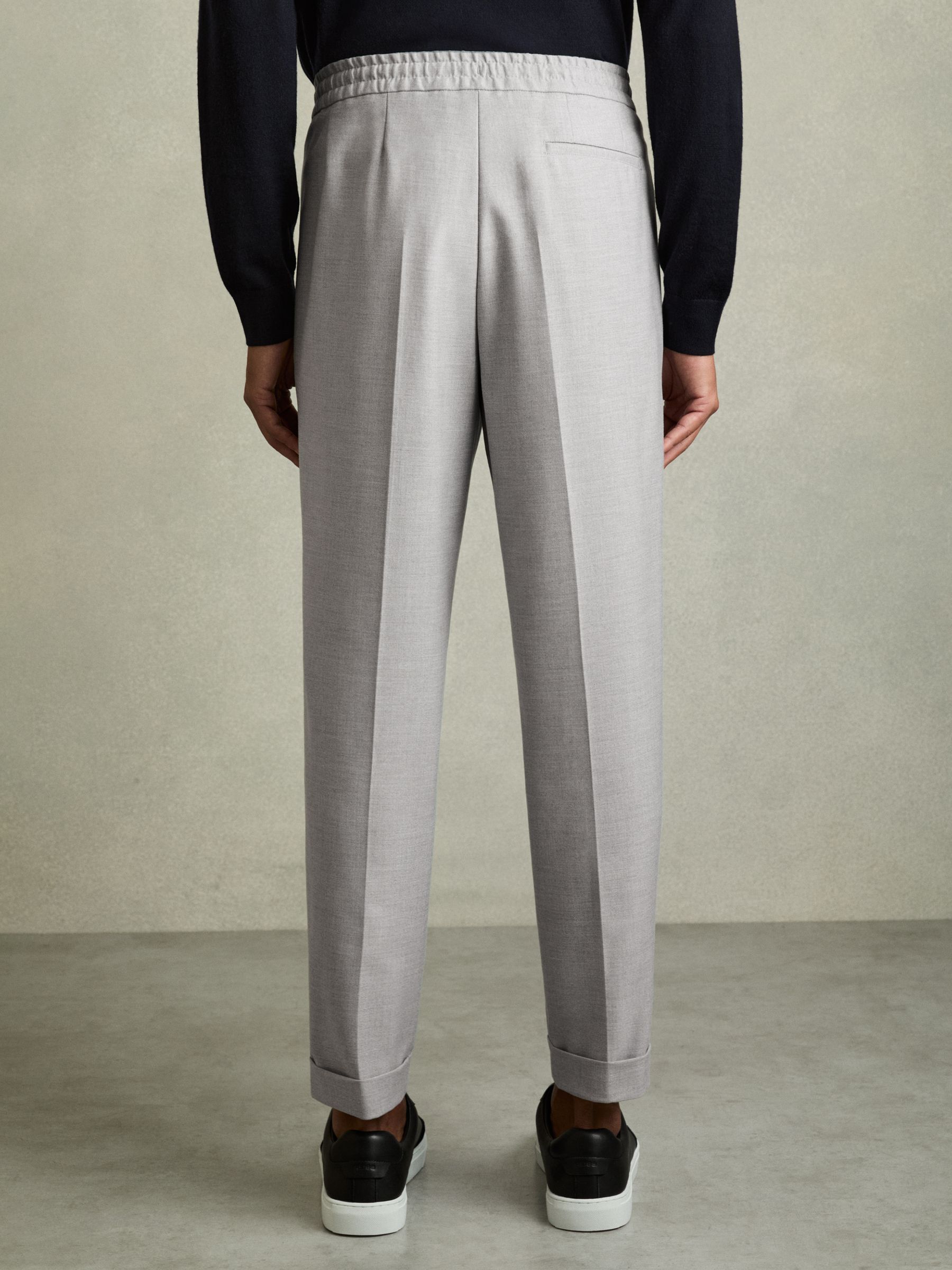 Relaxed Drawstring Trousers with Turn-Ups in Grey