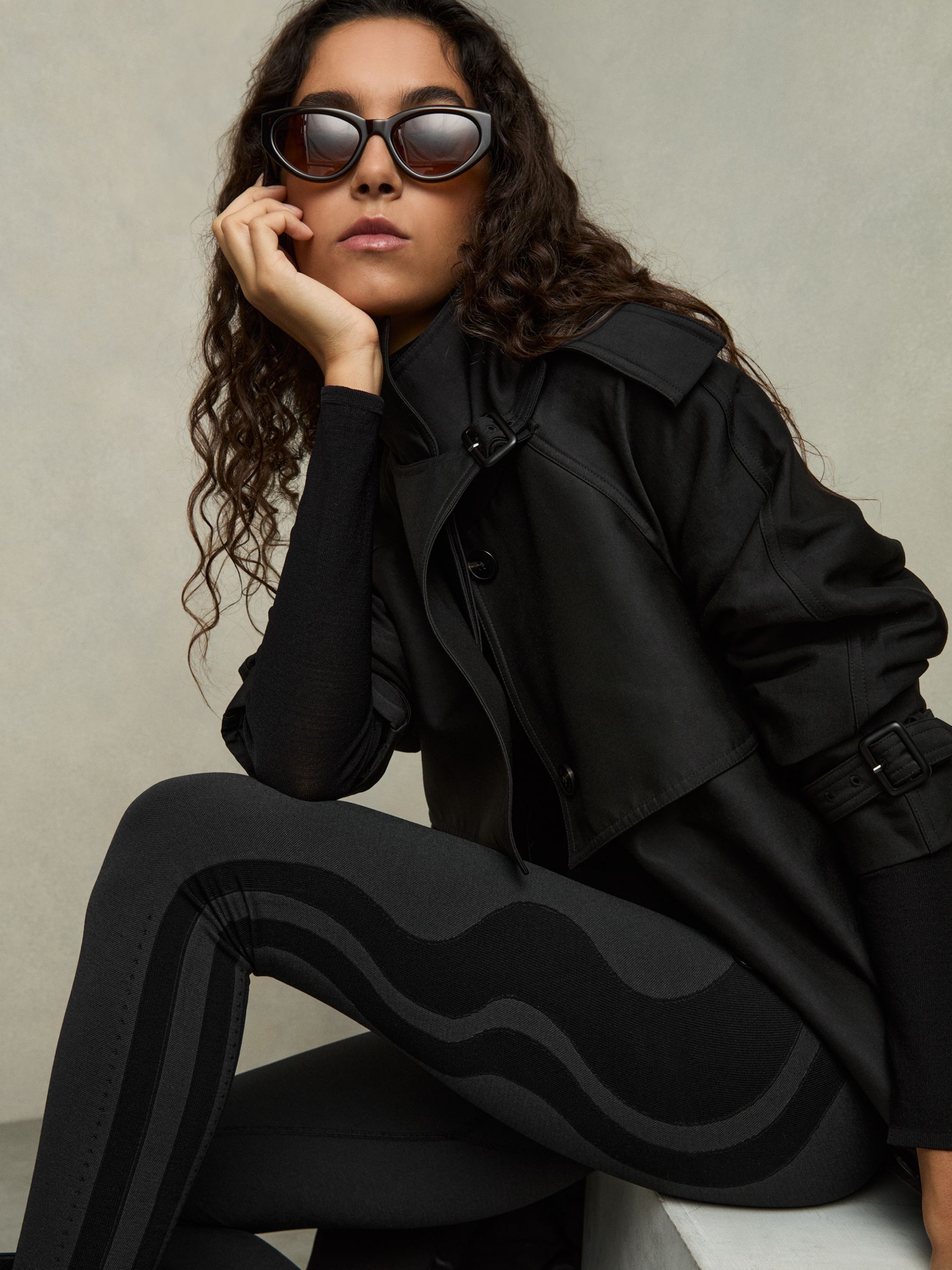 Wave-Stripe High-Rise Leggings in Black