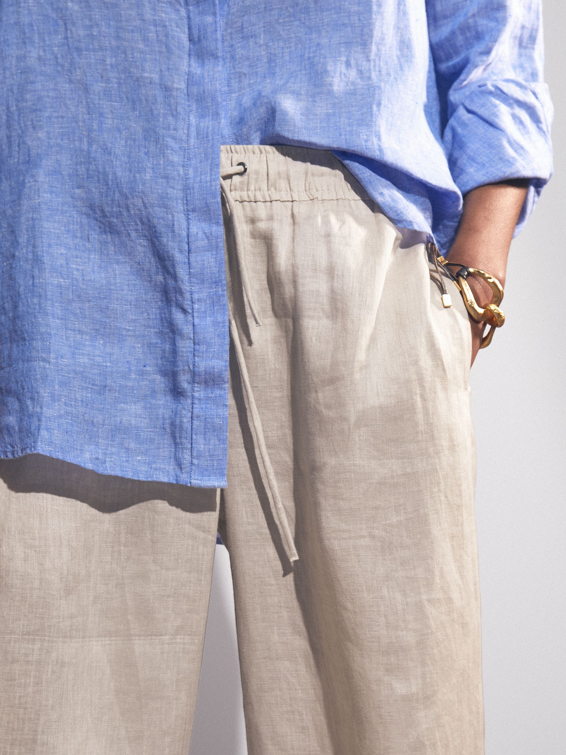 Linen-Blend Wide-Leg Trousers in Neutral