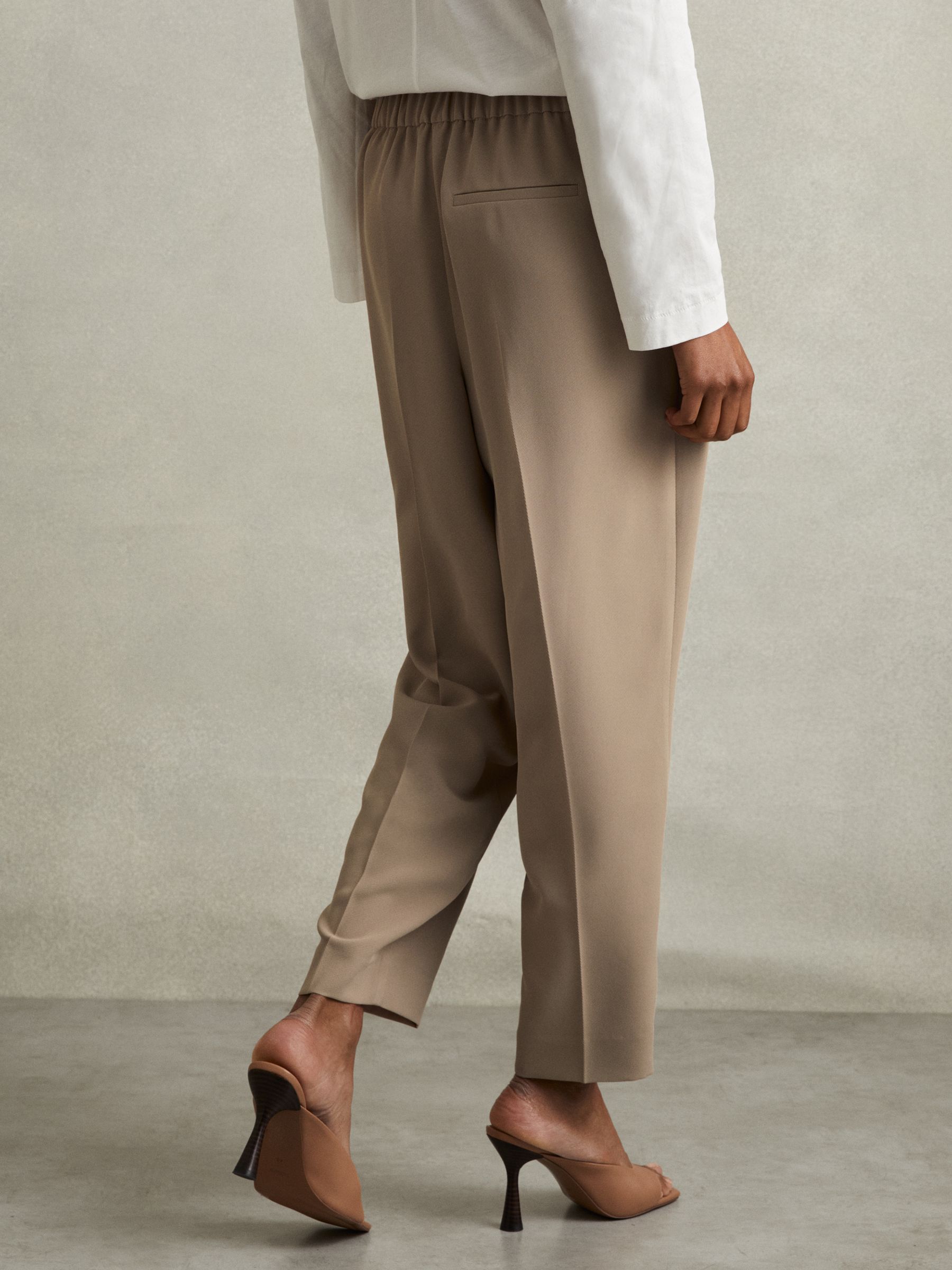 Front Pleat Tapered Trousers in Mink Neutral