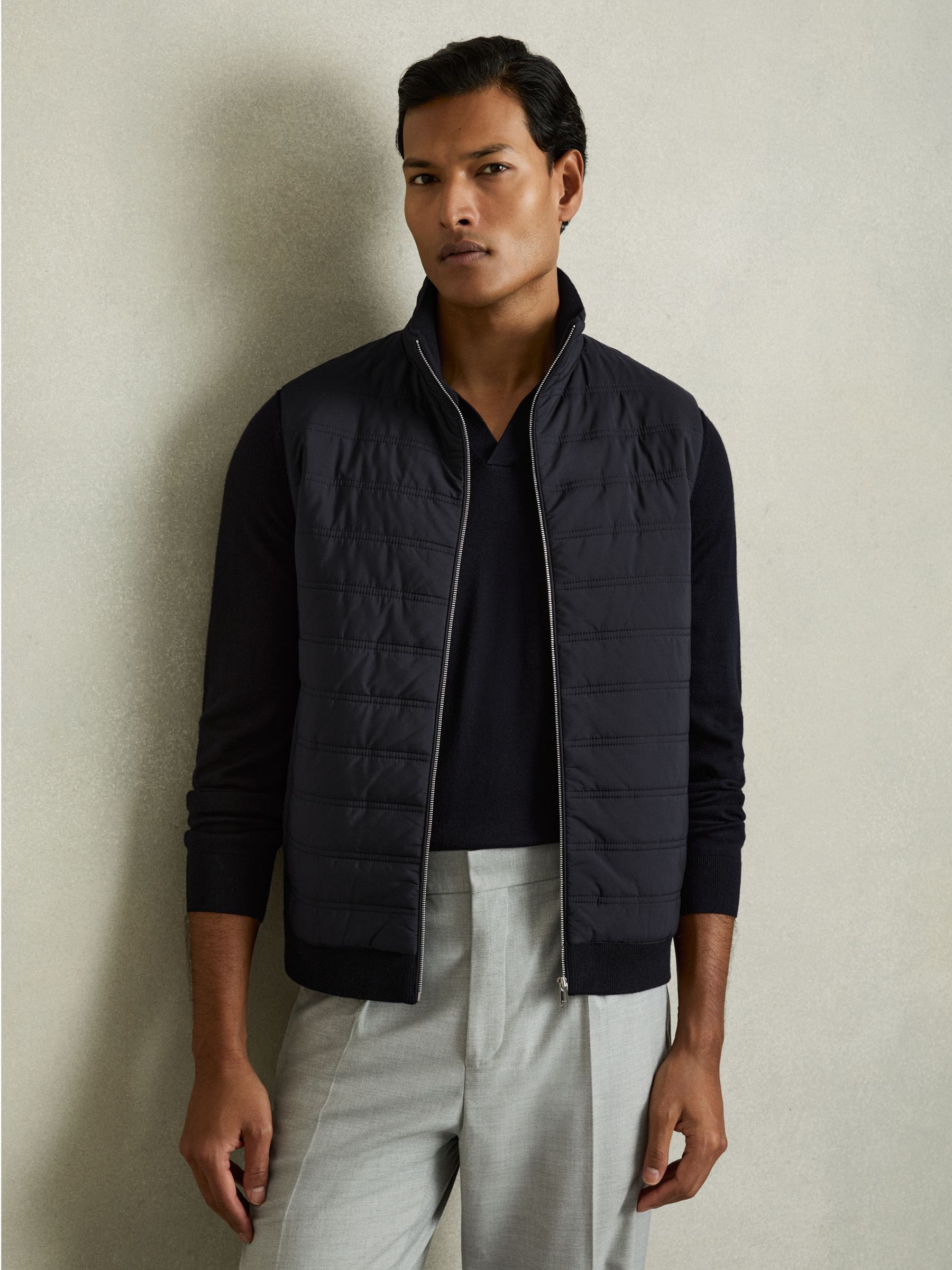 Hybrid Quilt and Knit Zip-Through Gilet in Navy