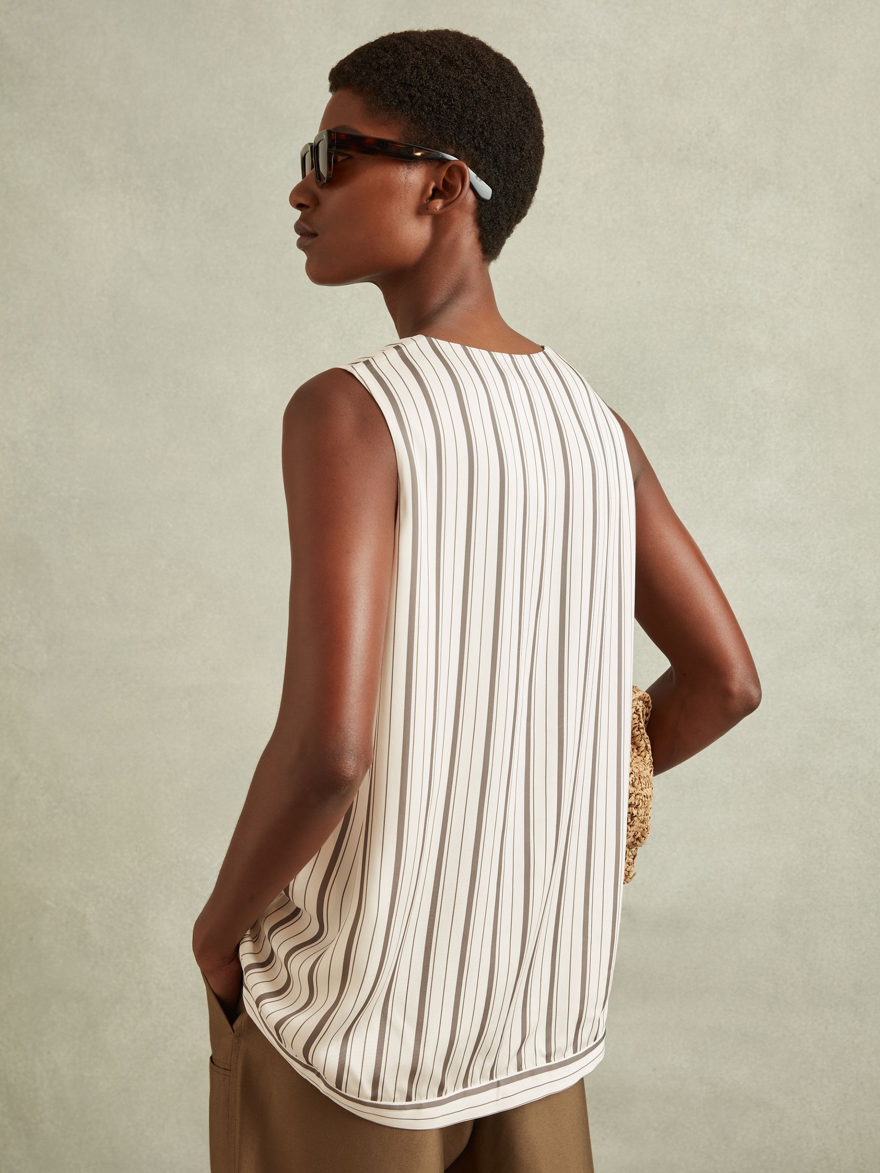 Striped Drawstring Hem Waistcoat in Ivory/Grey