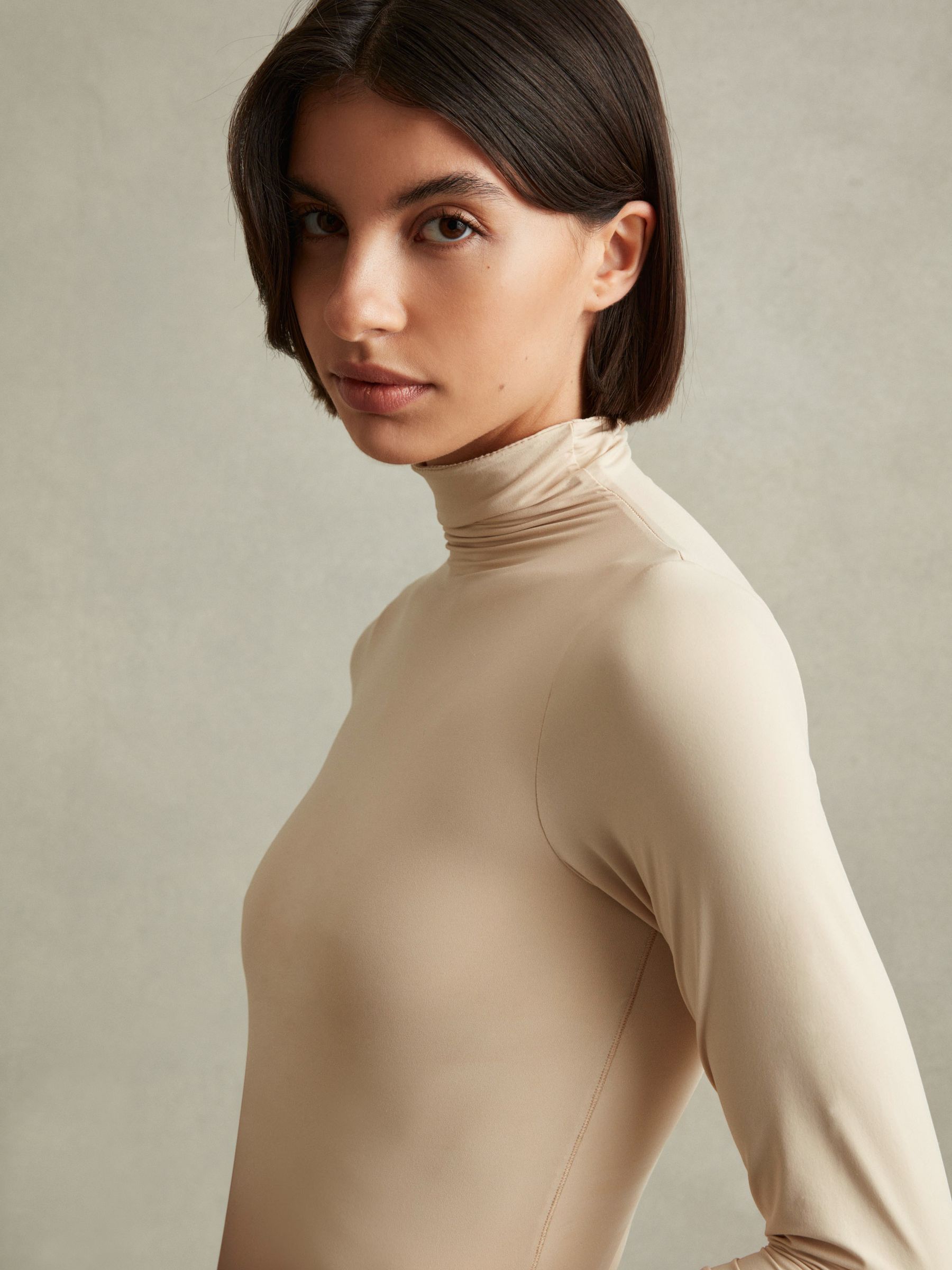 Alba Neutral Seamless Funnel Neck Thong Bodysuit