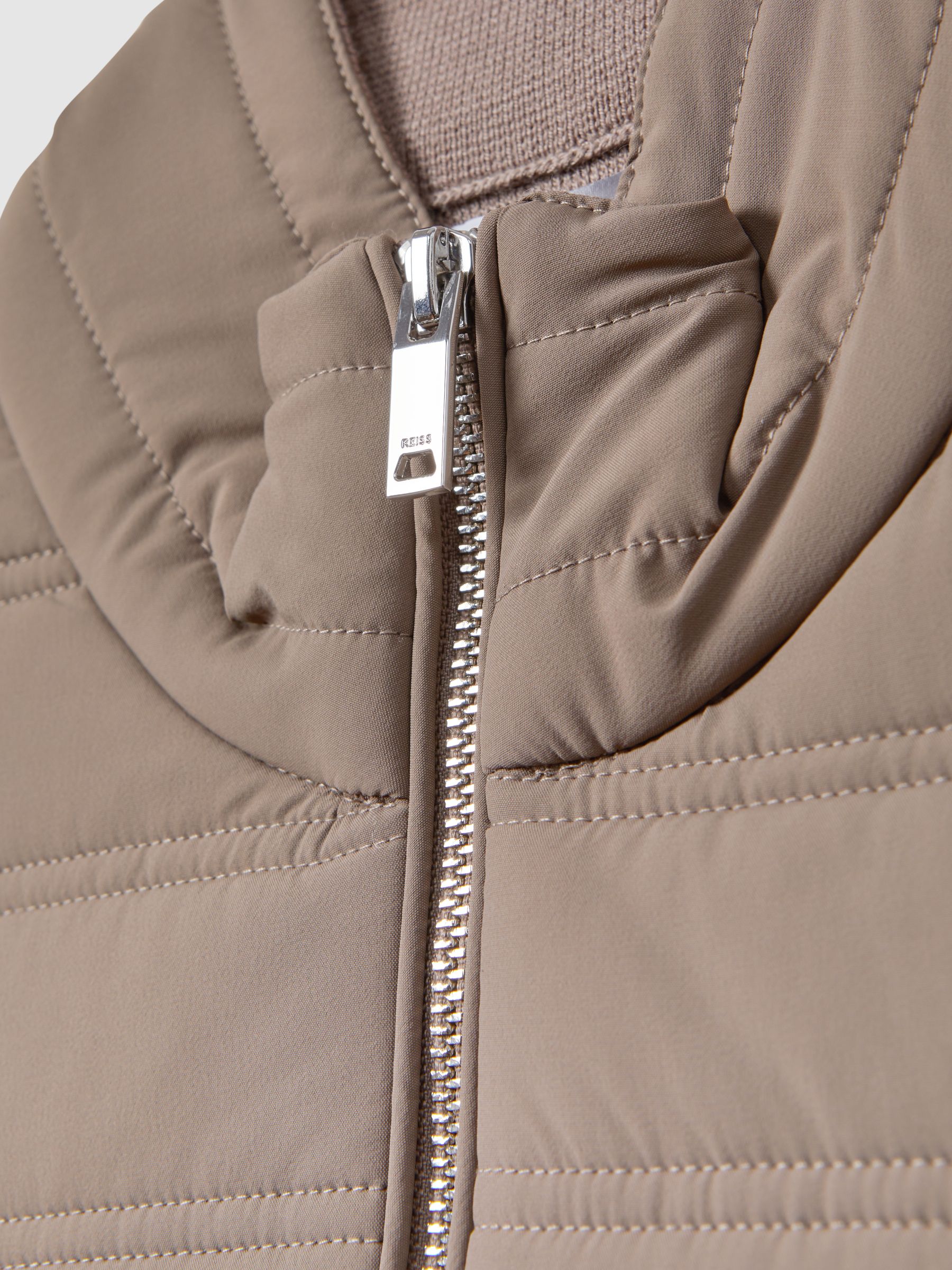 Hybrid Quilt and Knit Zip-Through Gilet in Mink