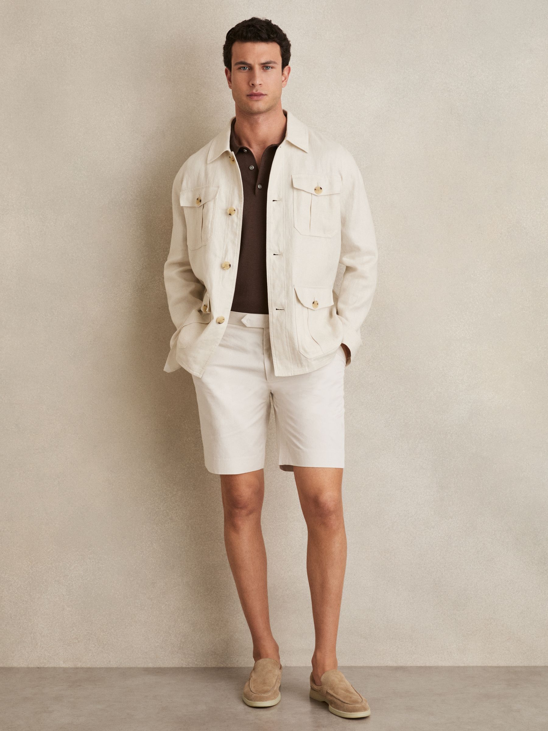 Cotton-Linen Tailored Shorts in Stone