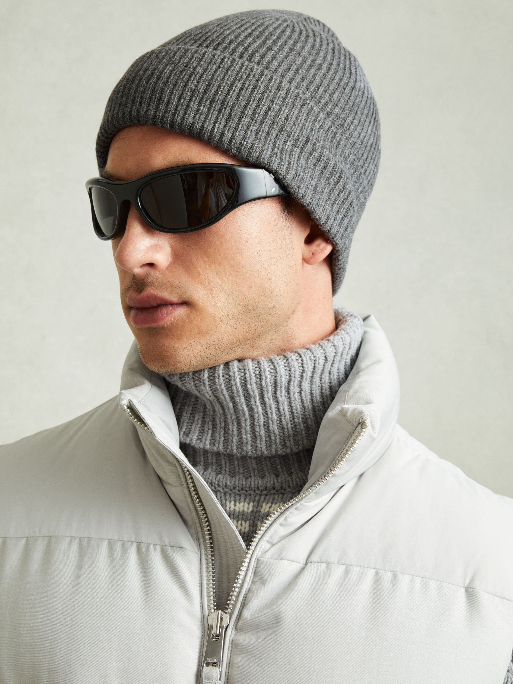 Merino Wool Ribbed Beanie Hat in Mid Grey Melange