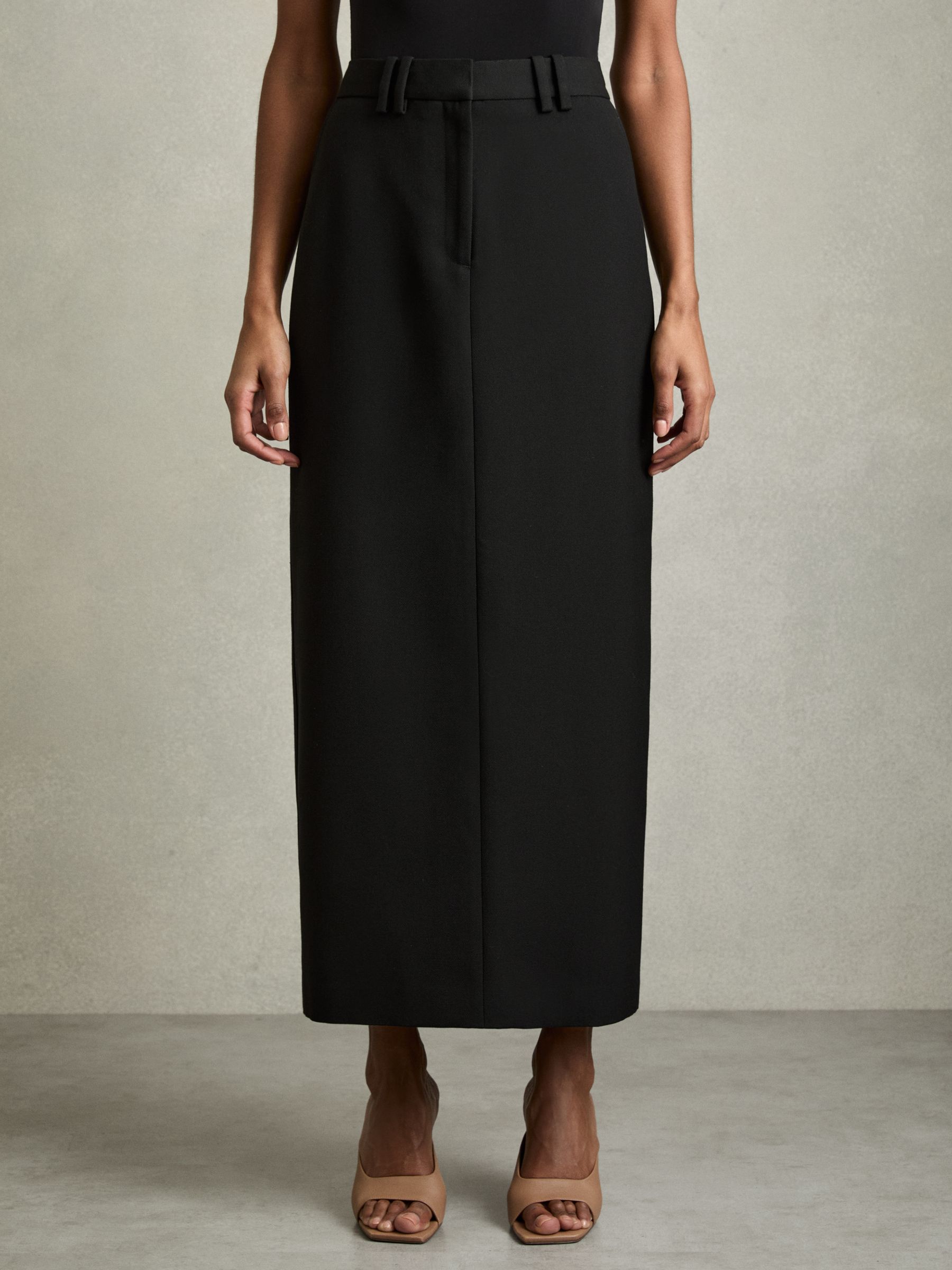 Wool-Blend Tailored Pencil Skirt in Black