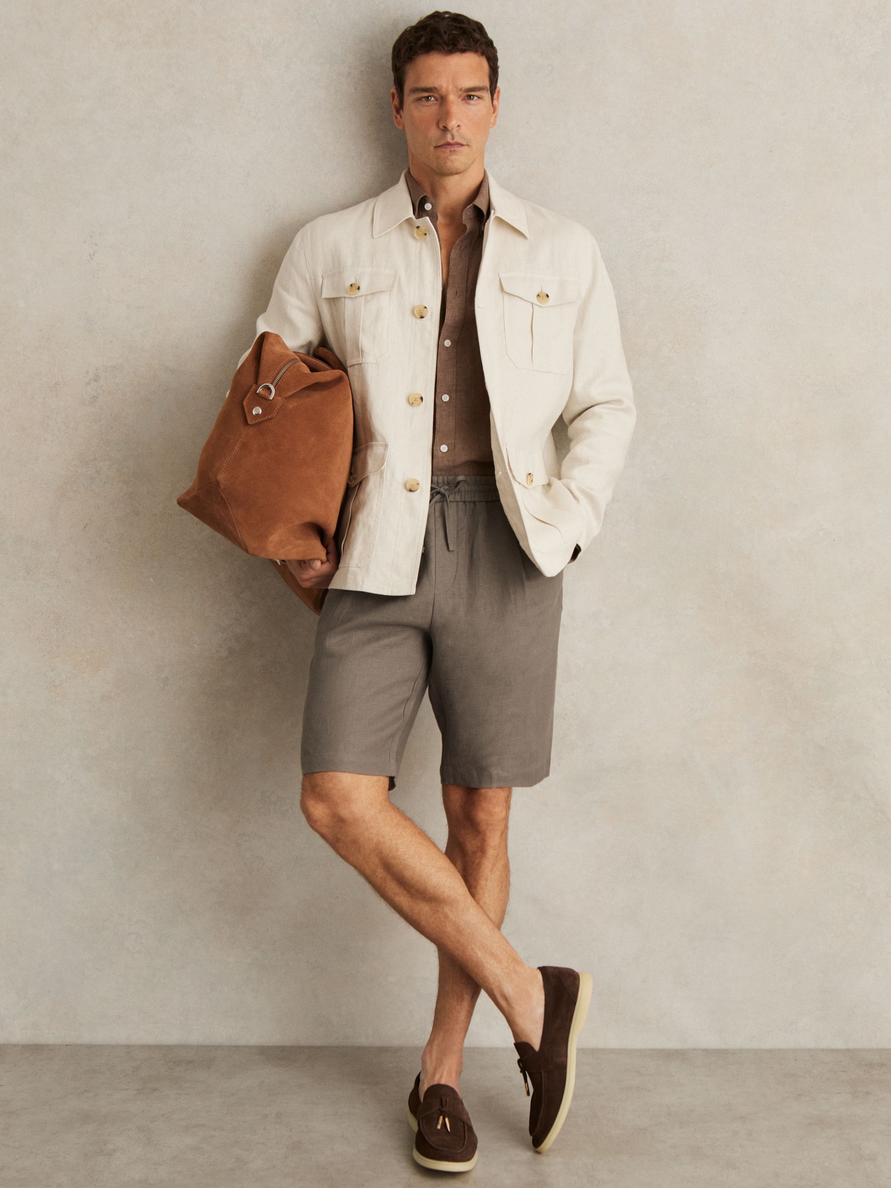 Linen Drawstring Shorts in Mushroom Brown