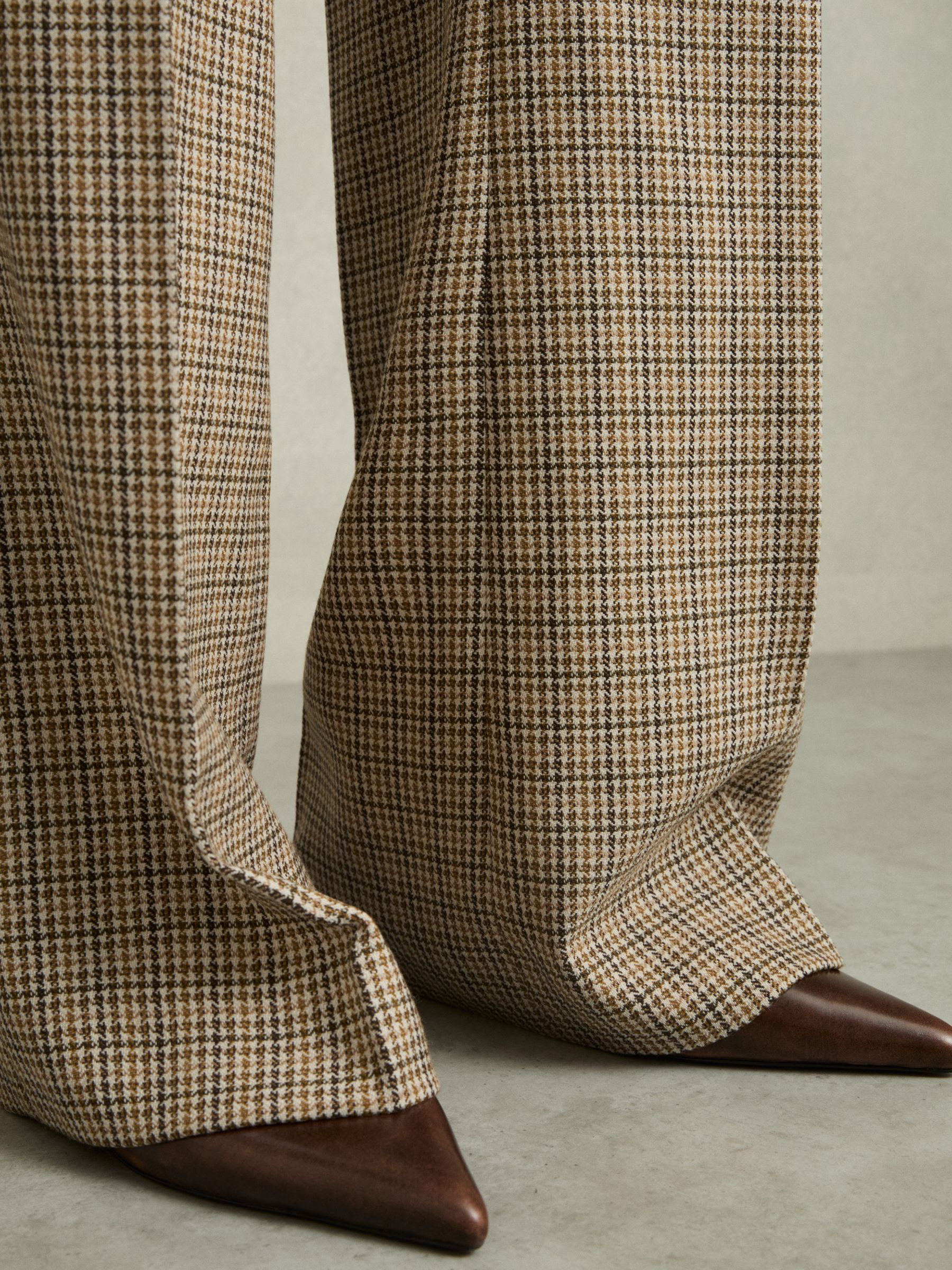 Petite Wool Wide-Leg Houndstooth-Check Trousers in Brown Check