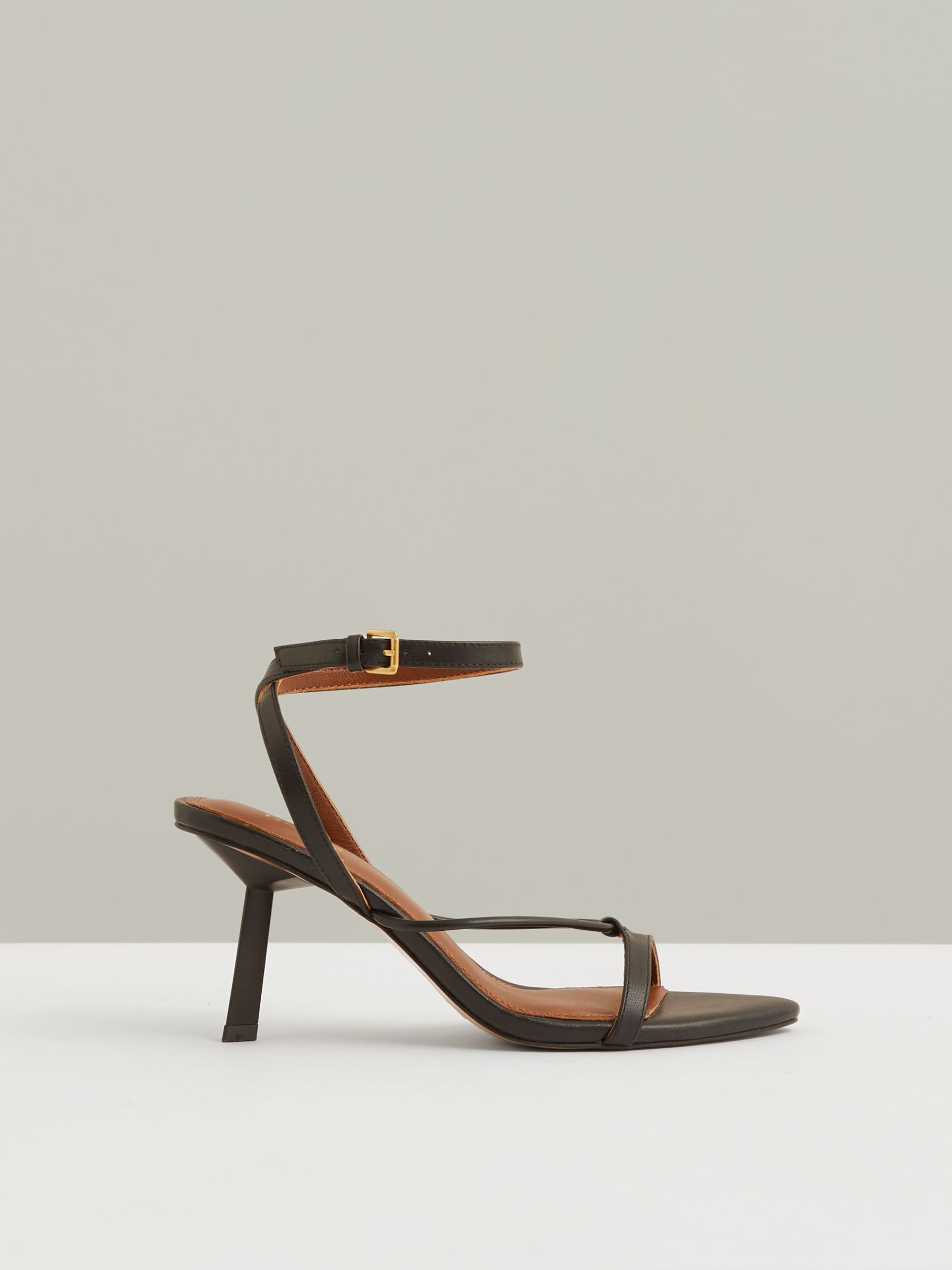 Leather Strappy Heeled Sandals in Black