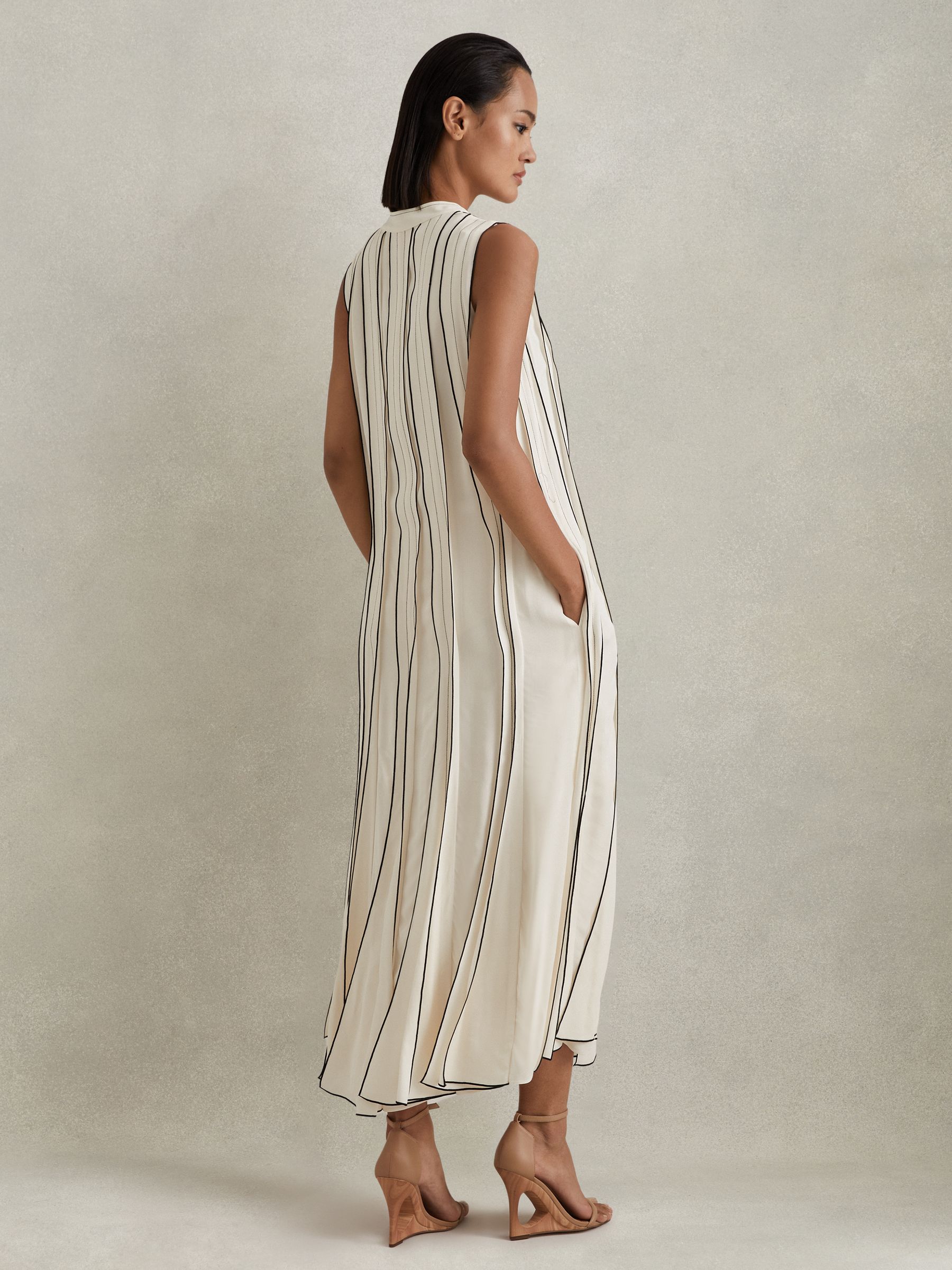 Contrast Ruffle Midi Dress in Ivory