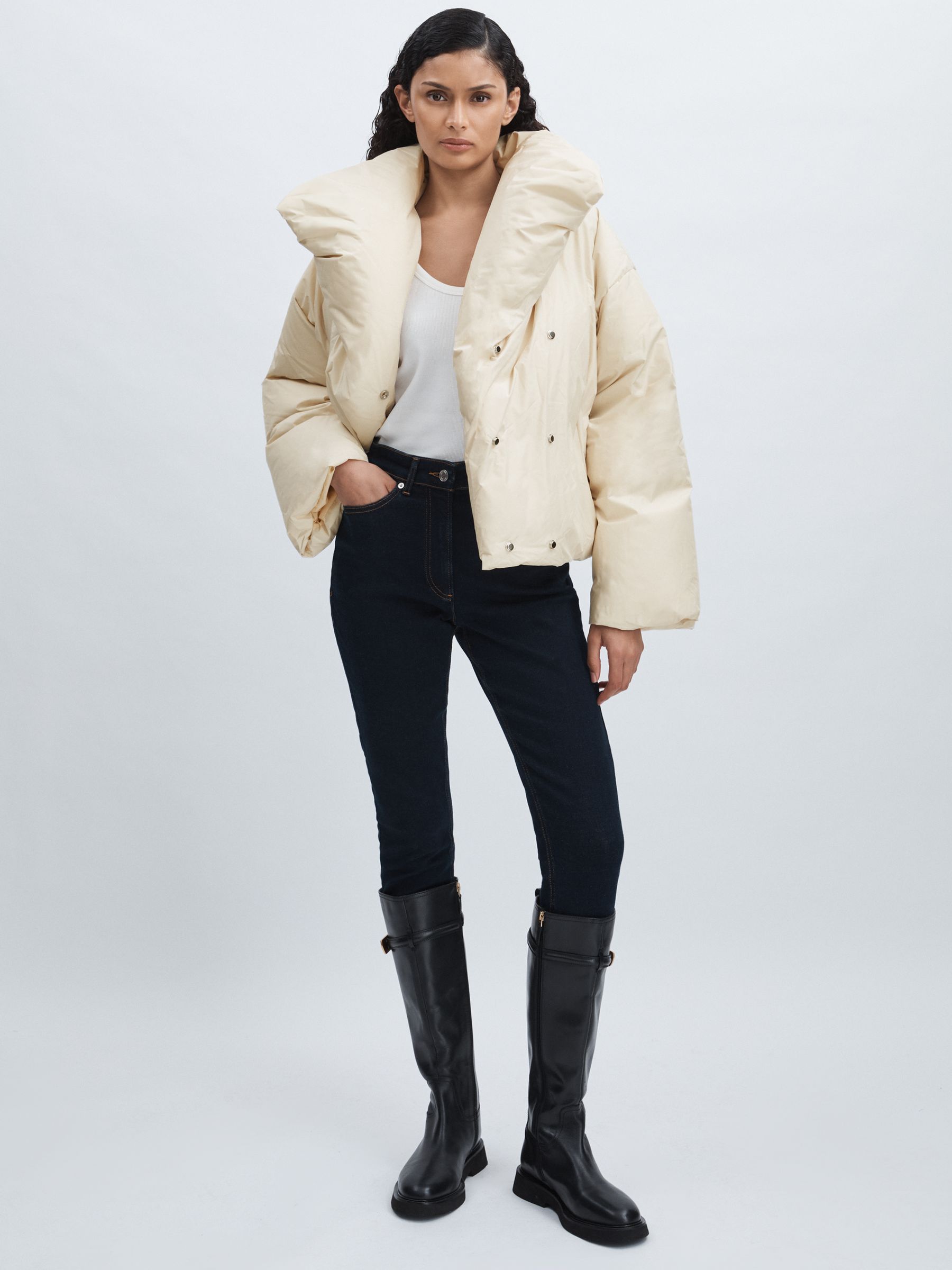 Meotine Oversized Puffer Jacket in Cream