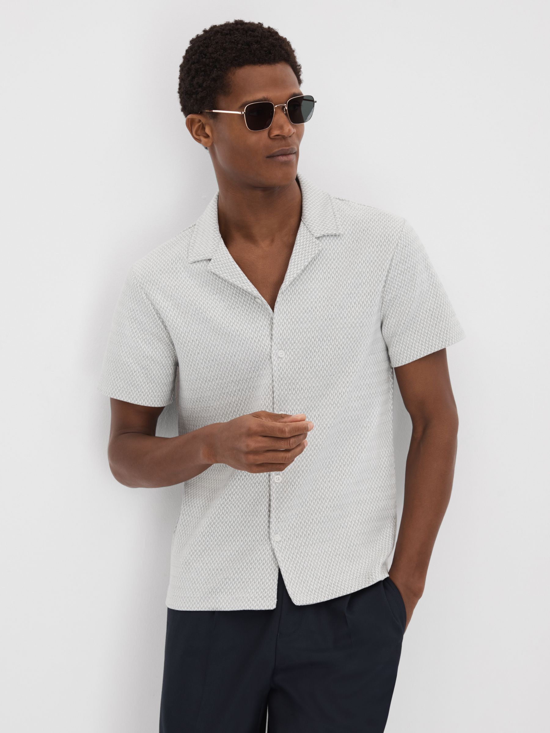 Jacquard Cuban Collar Shirt in Light Grey