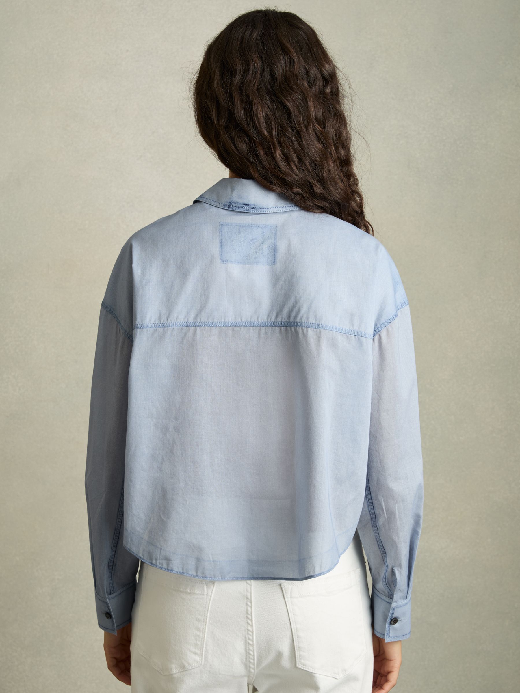 Cotton Denim-Print Cropped Shirt in Blue