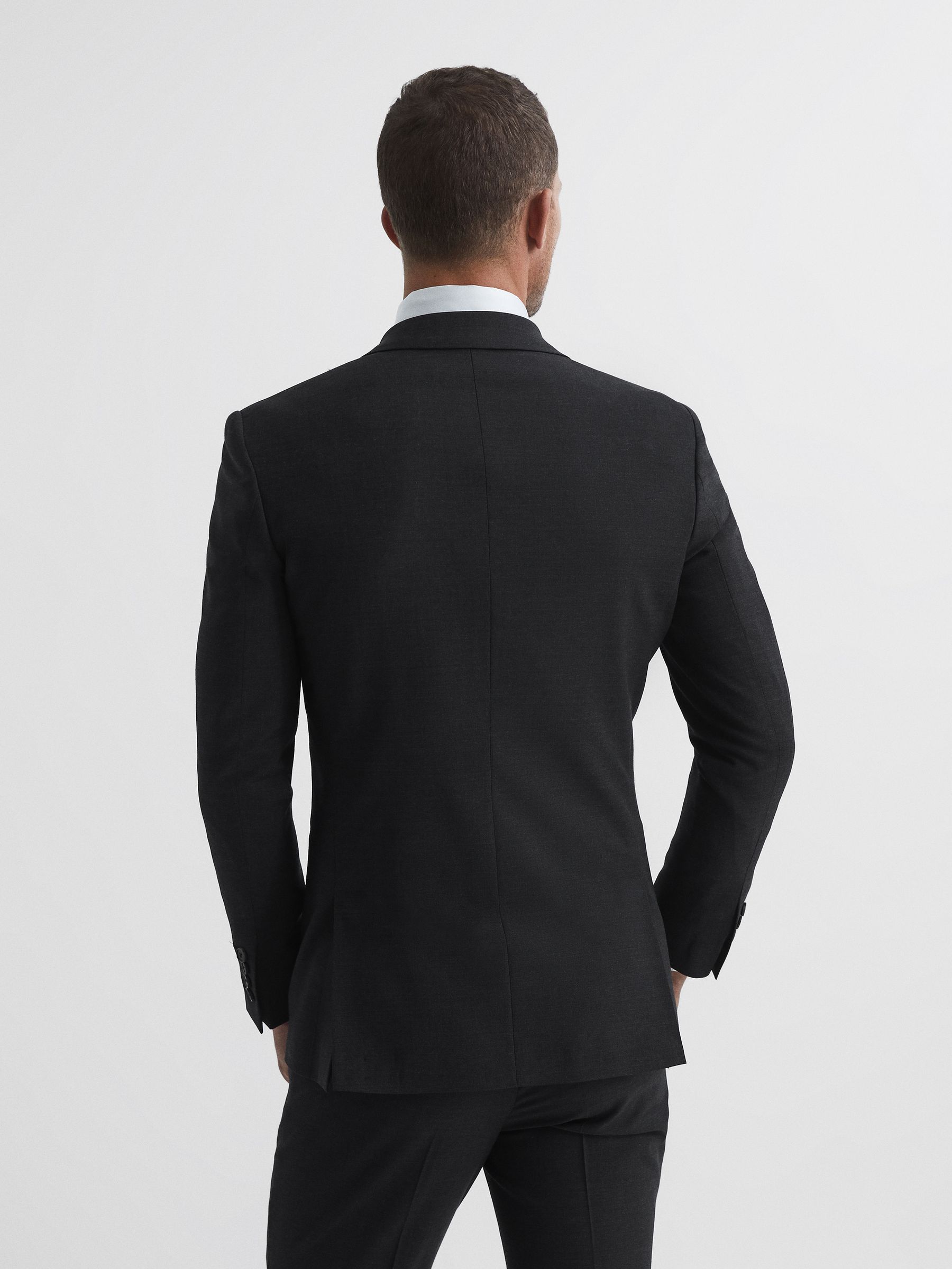 Modern Fit Travel Blazer in Charcoal