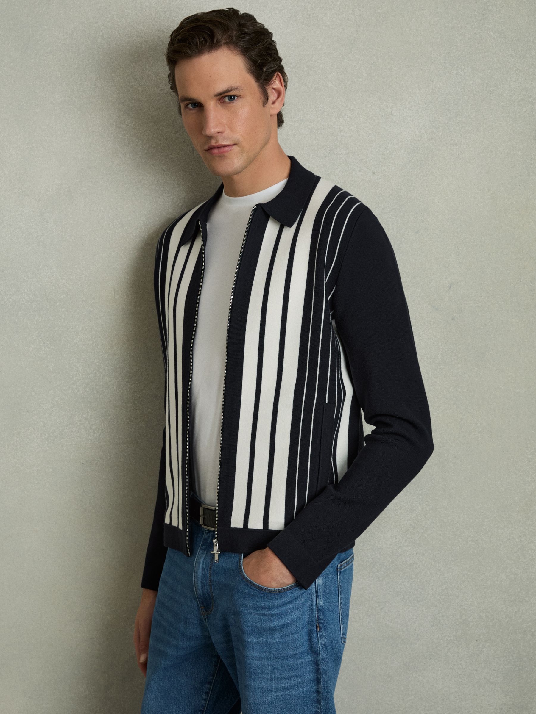 Striped Zip Through Knitted Jacket in Navy/White