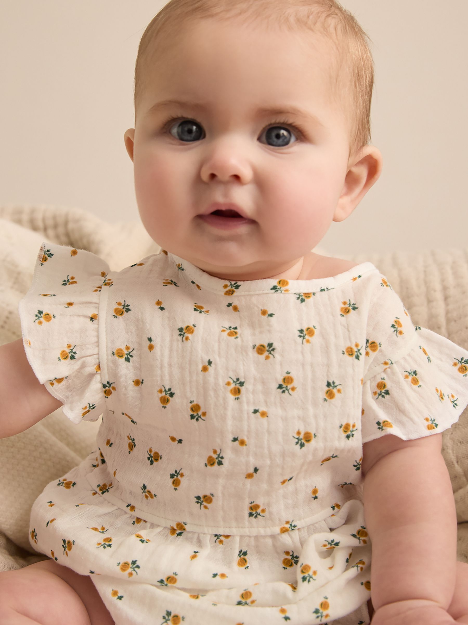 Cotton Seersucker Floral Print Romper in Ivory Print