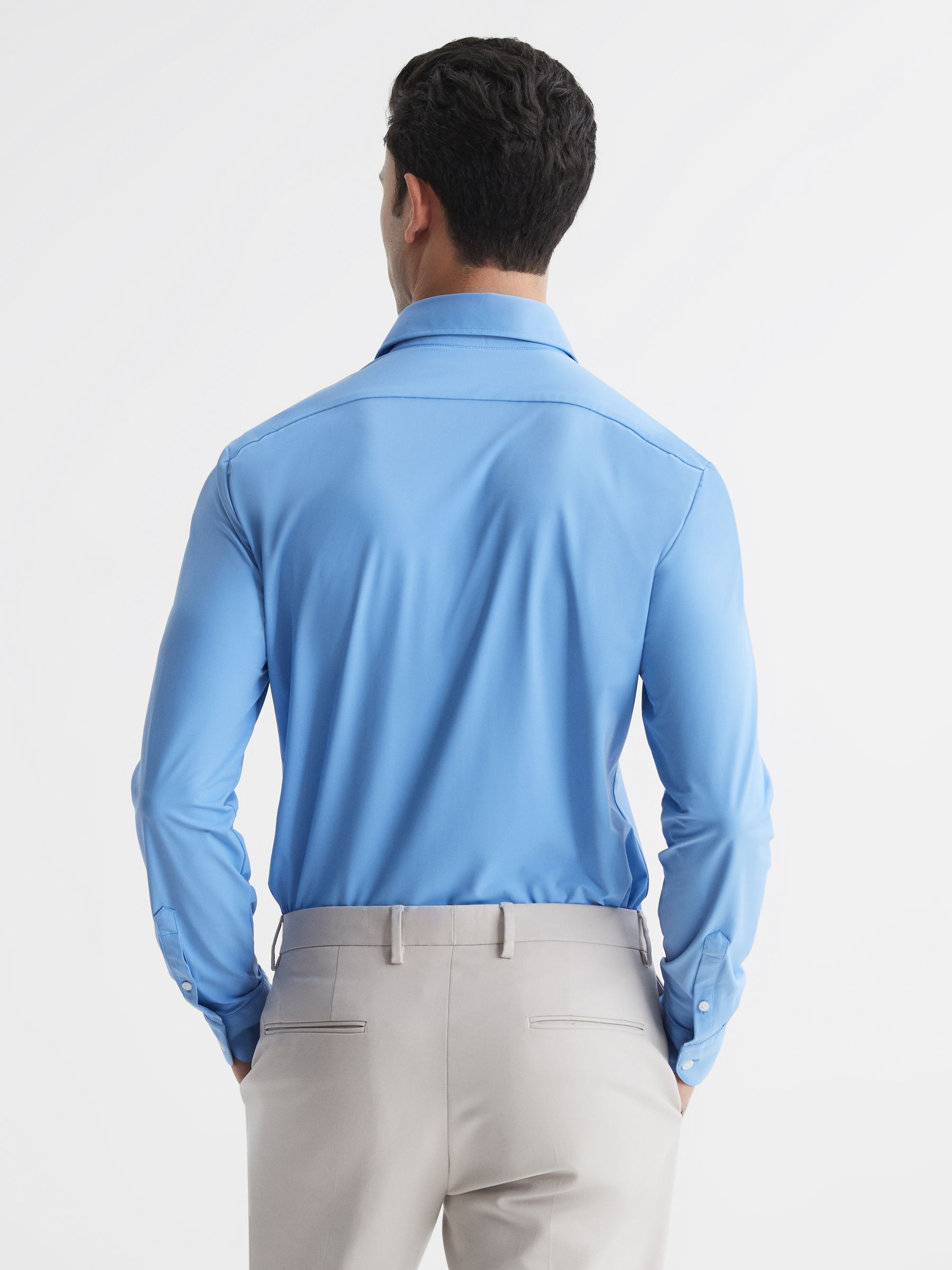 Regular Fit Travel Shirt in Soft Blue