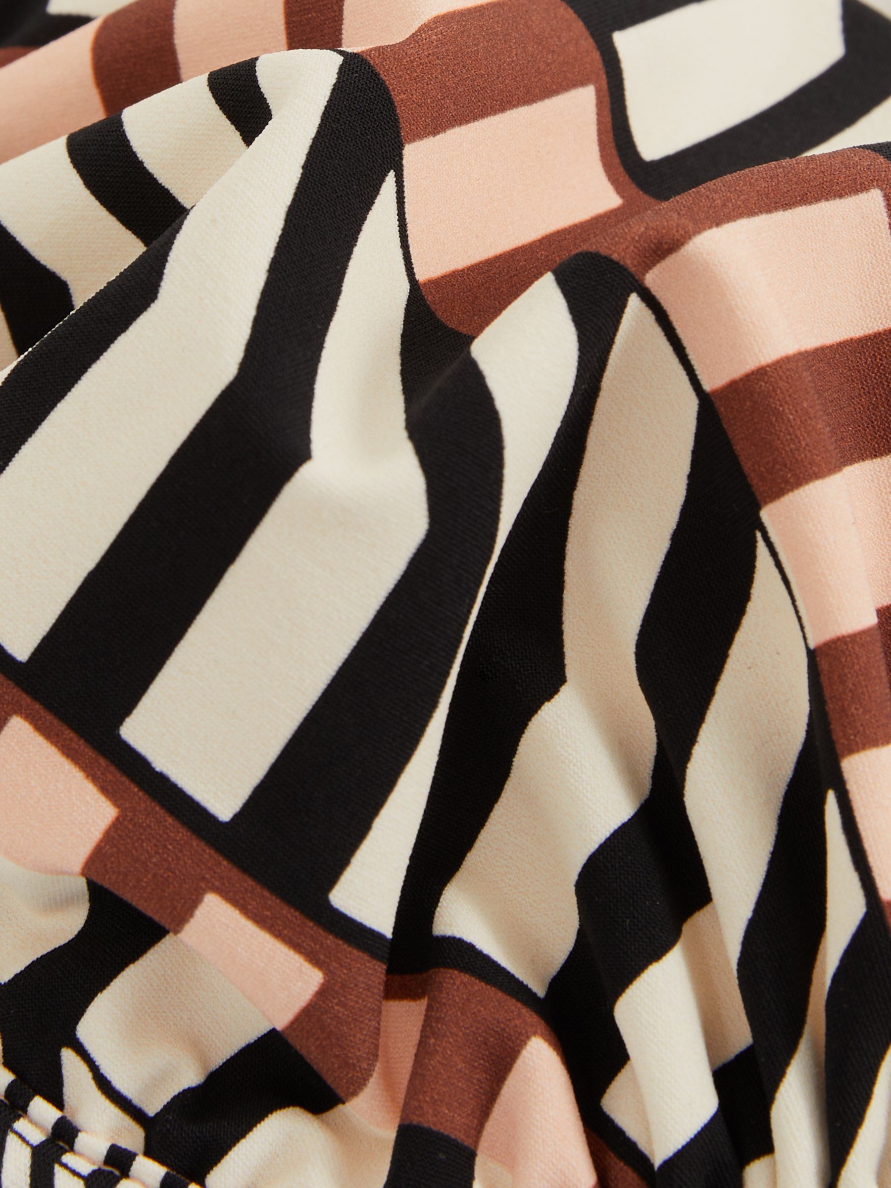 Chevron Stripe Underwired Bikini Top in Black/Brown