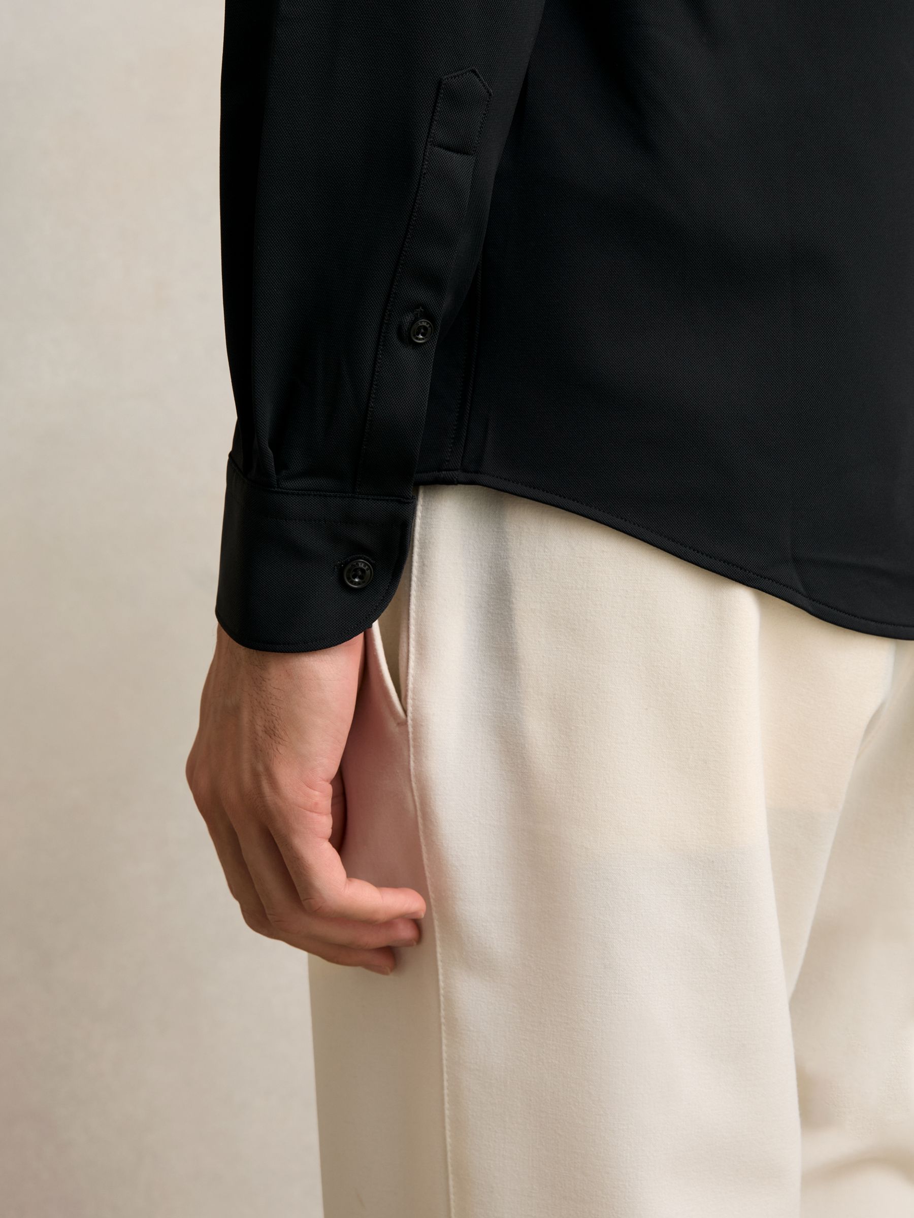 Stretch Jersey Cutaway-Collar Shirt in Black