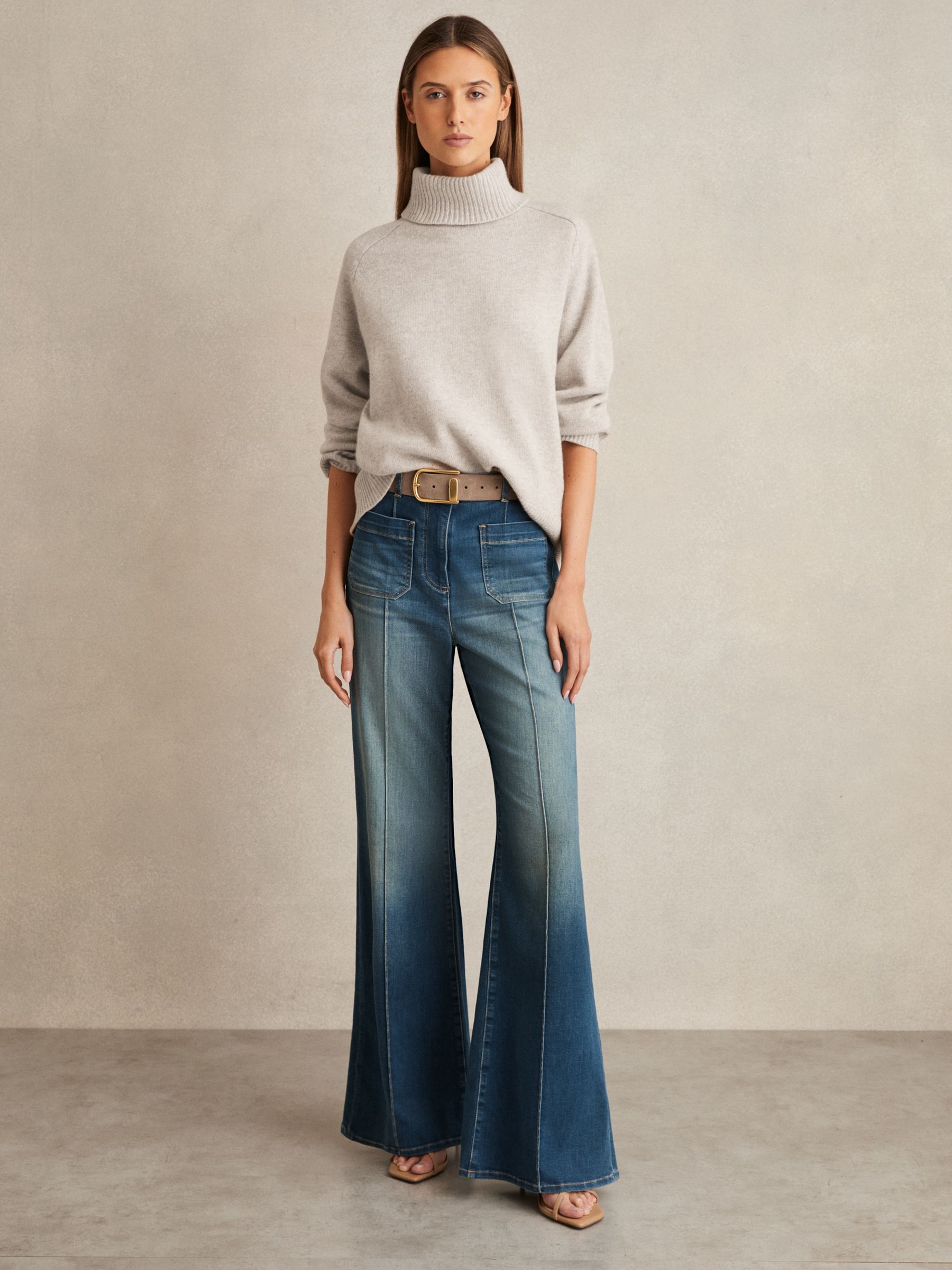 Wool-Cashmere Roll-Neck Jumper in Oatmeal