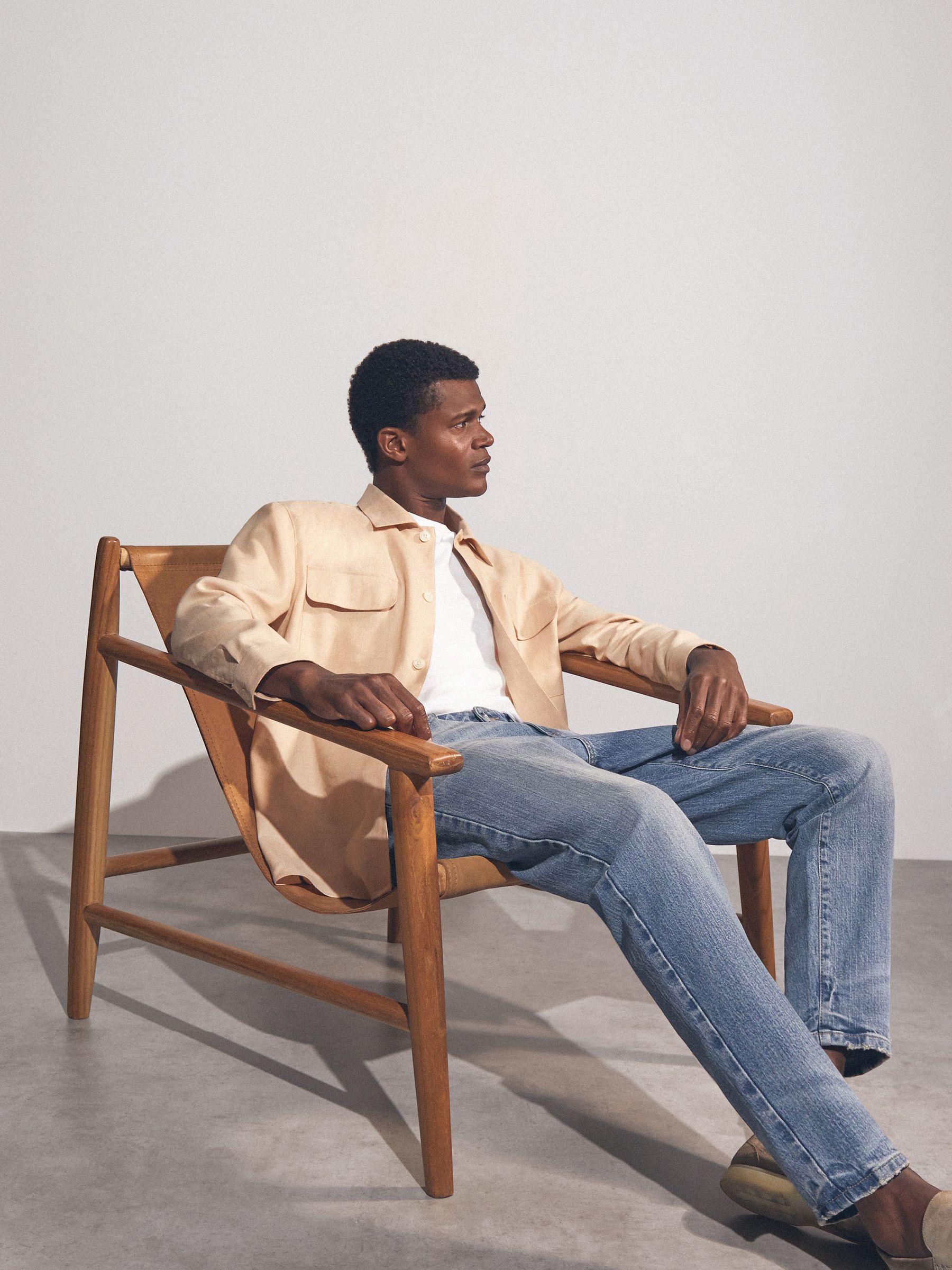 Linen Twin-Pocket Overshirt in Stone