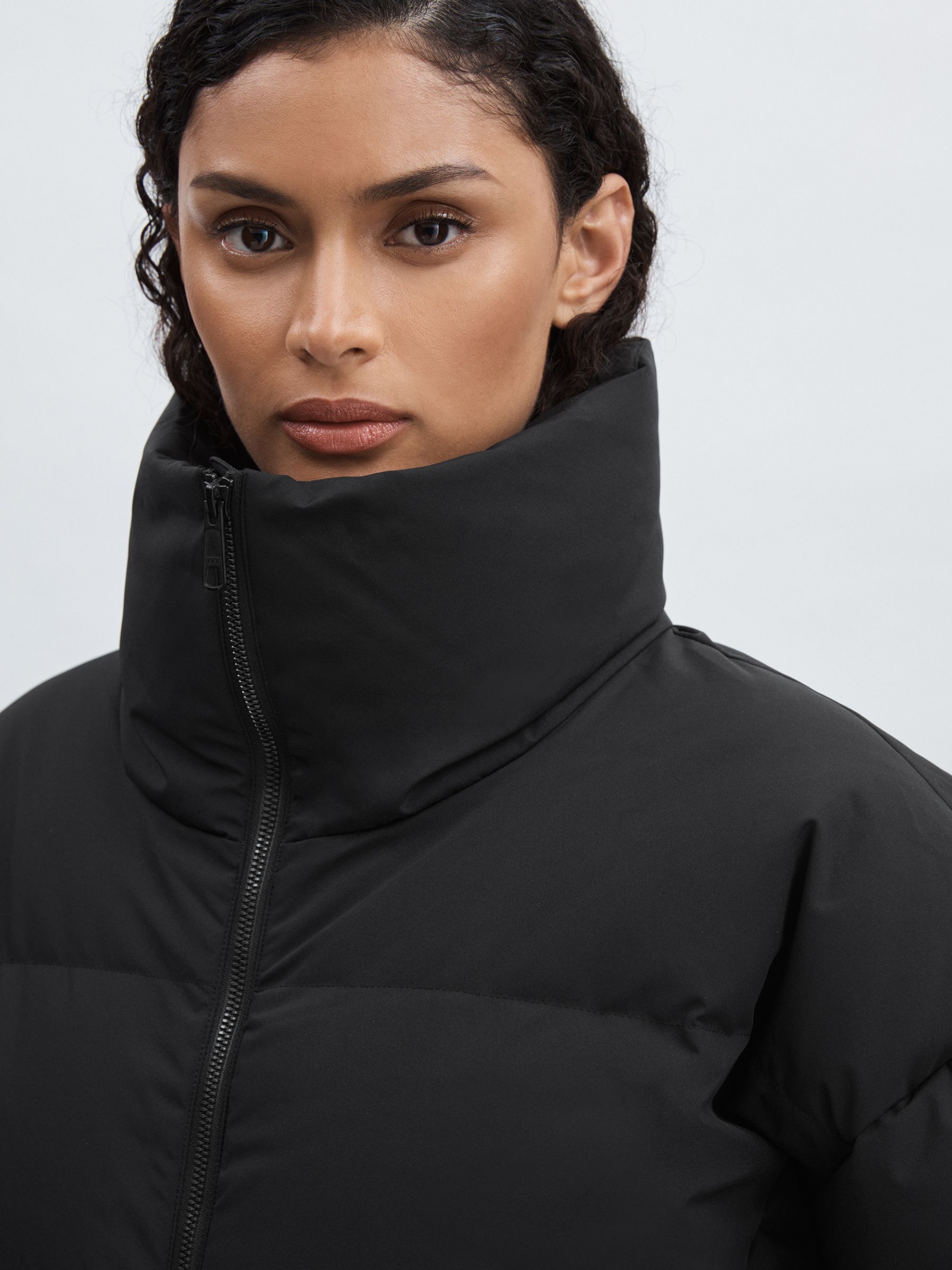 Scandinavian Edition Short Puffer Black Jacket in Black