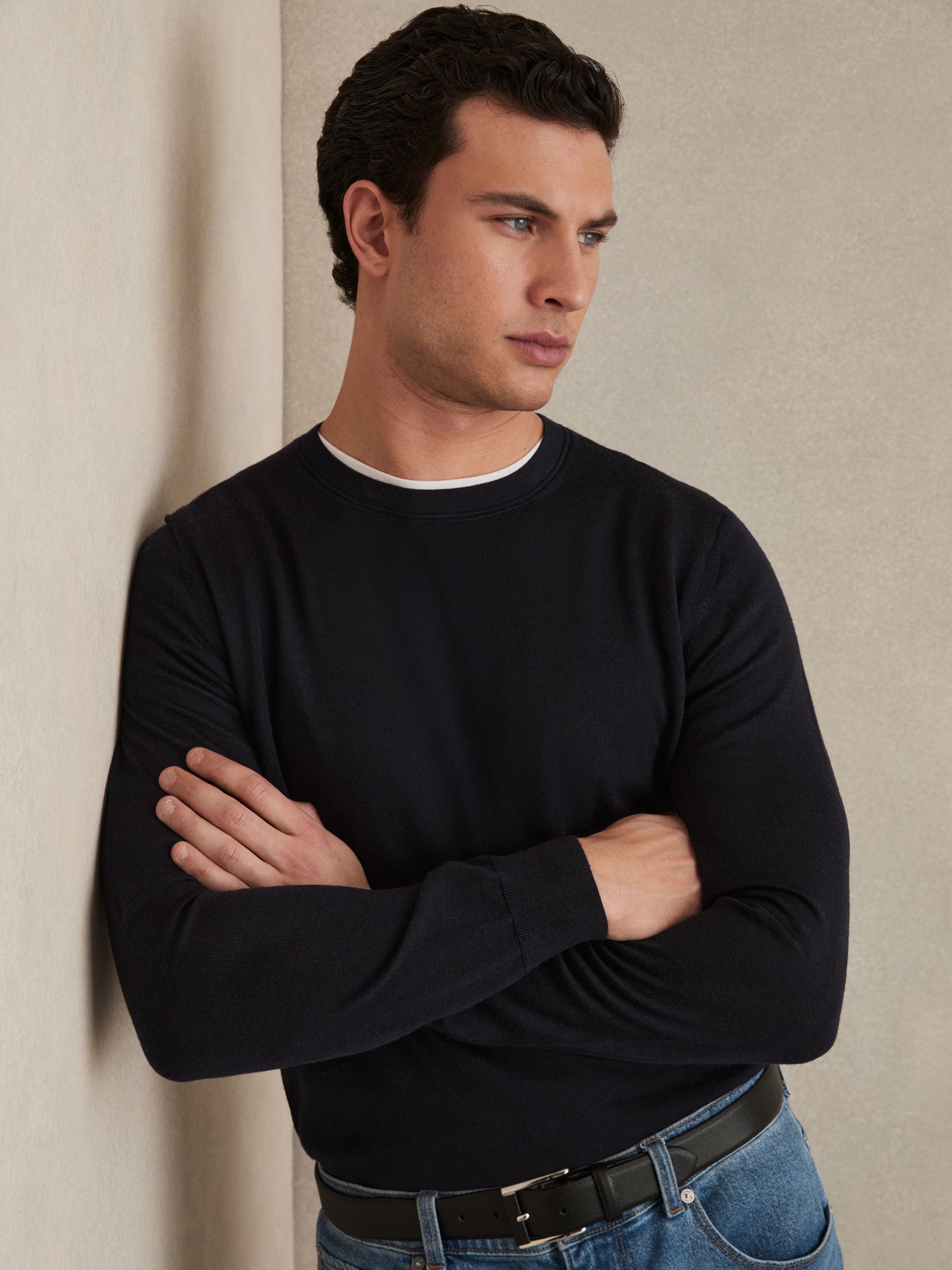 Merino Wool Crew Neck Jumper in Navy