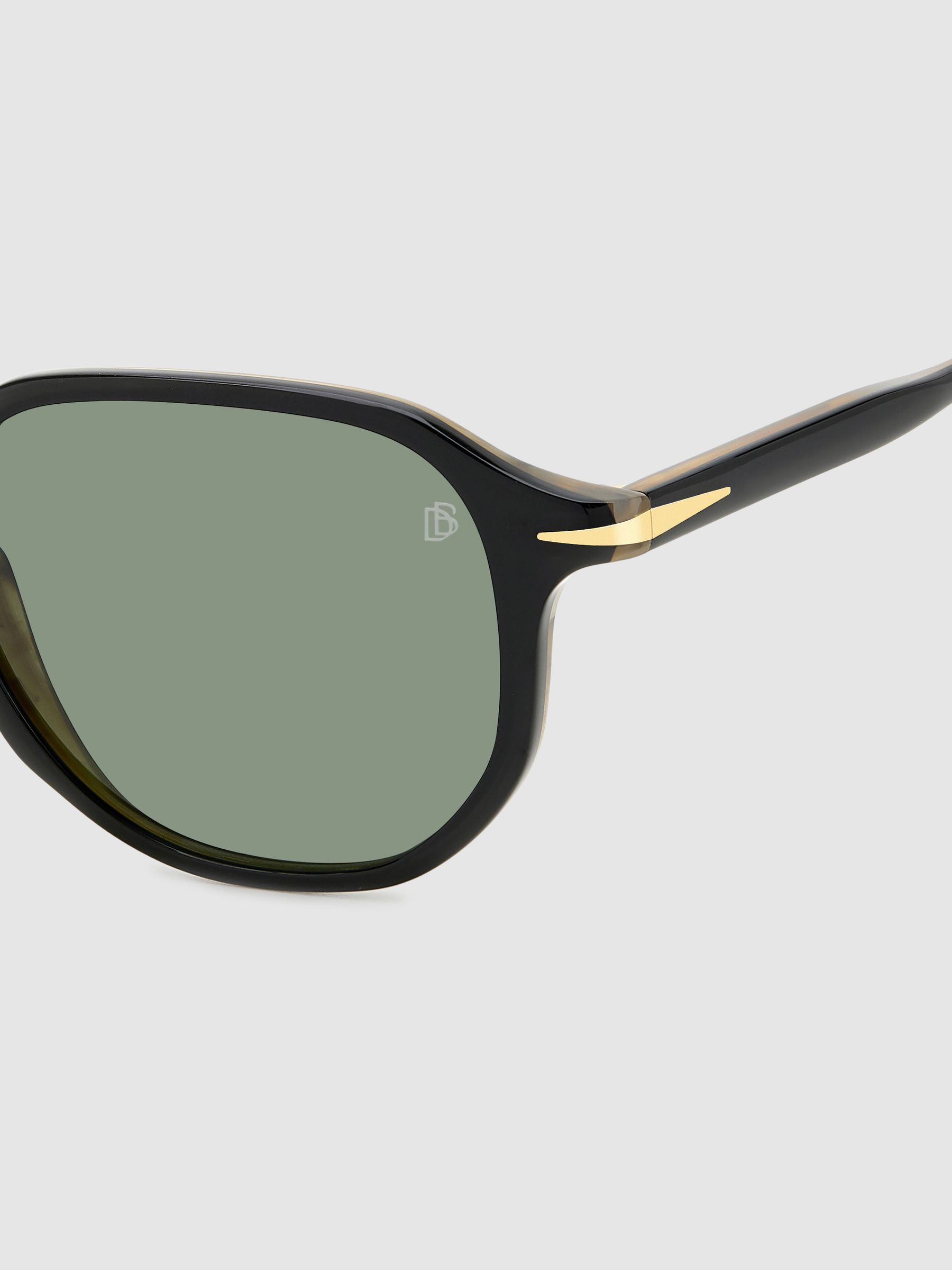 Eyewear by David Beckham Round Sunglasses in Black