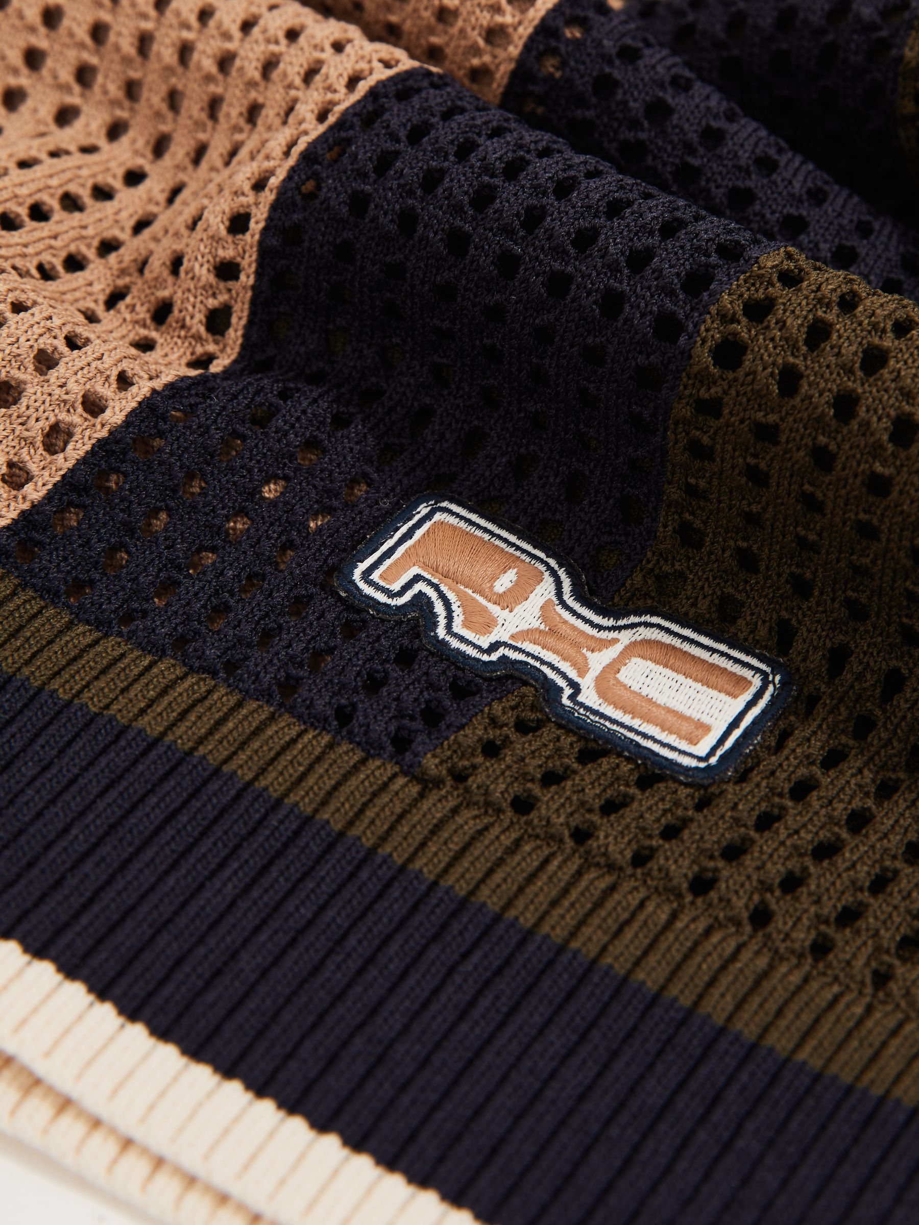 Reiss | Ché Crochet Colour-Block Shorts in Camel/Green