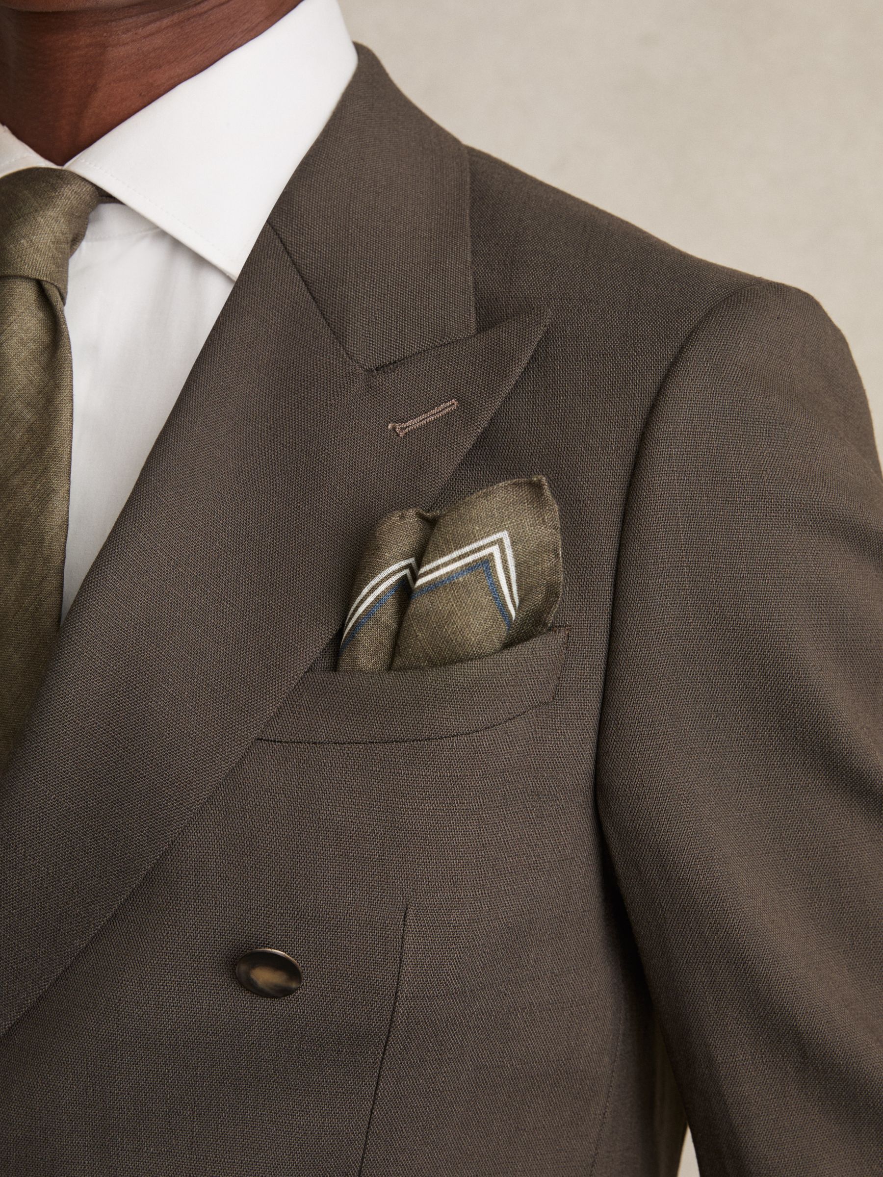 Linen Pocket Square in Olive