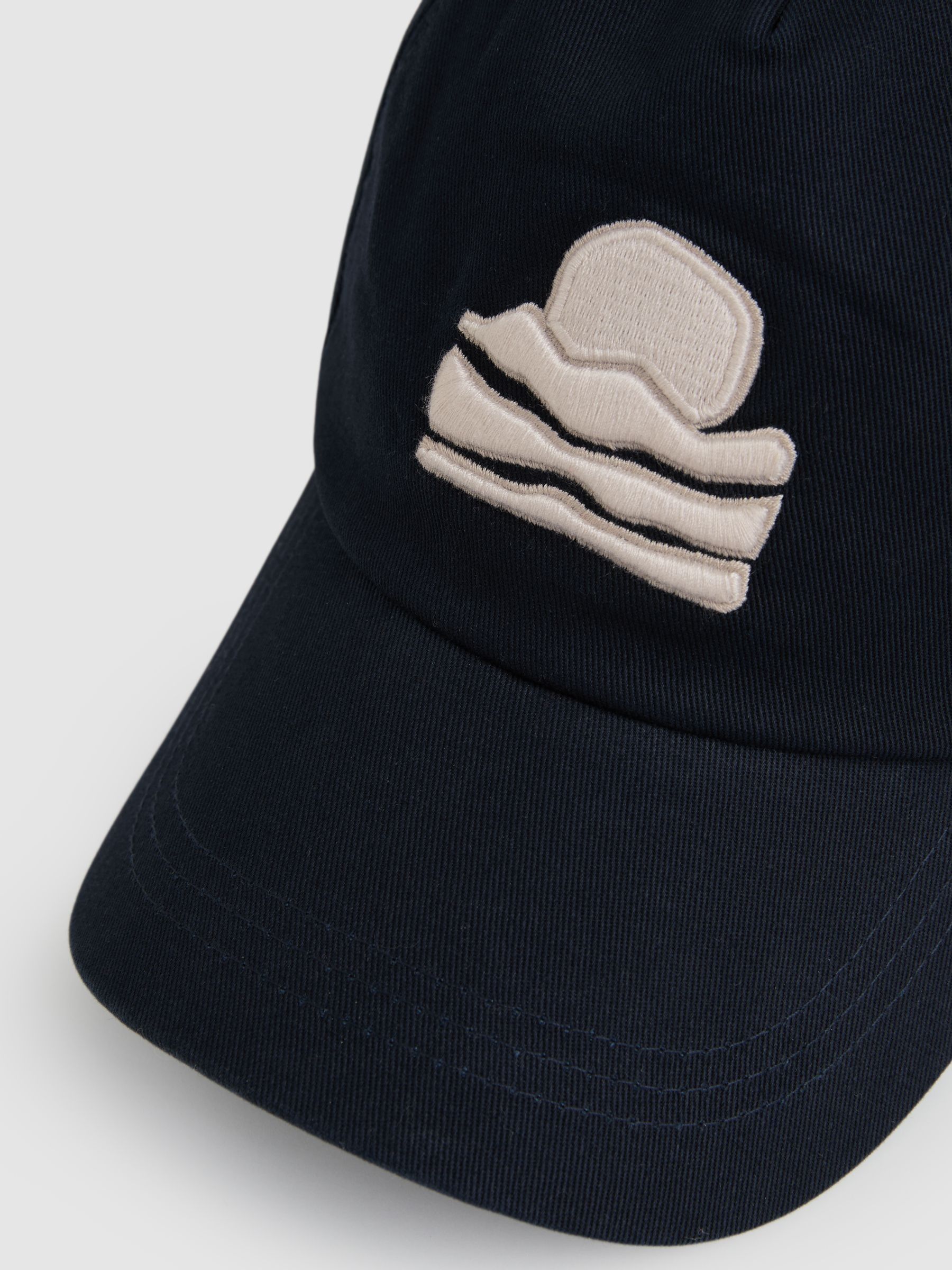 Sunset-Embroidered Cap in Navy