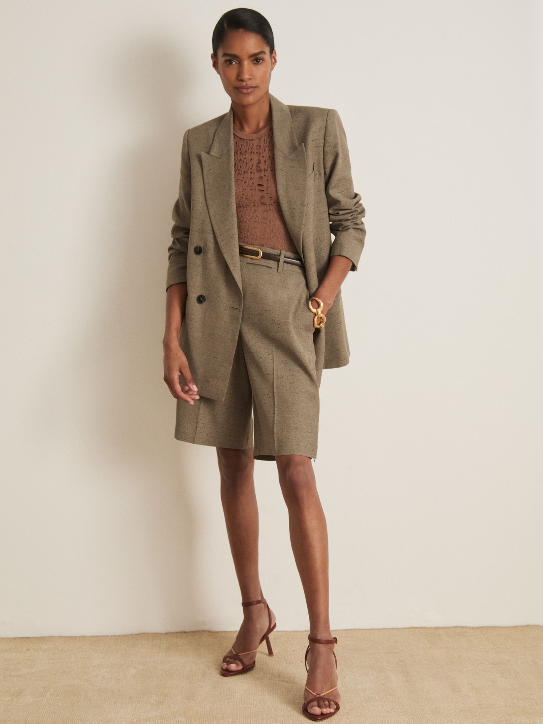 Atelier Double-Breasted Suit Jacket With Linen in Grey
