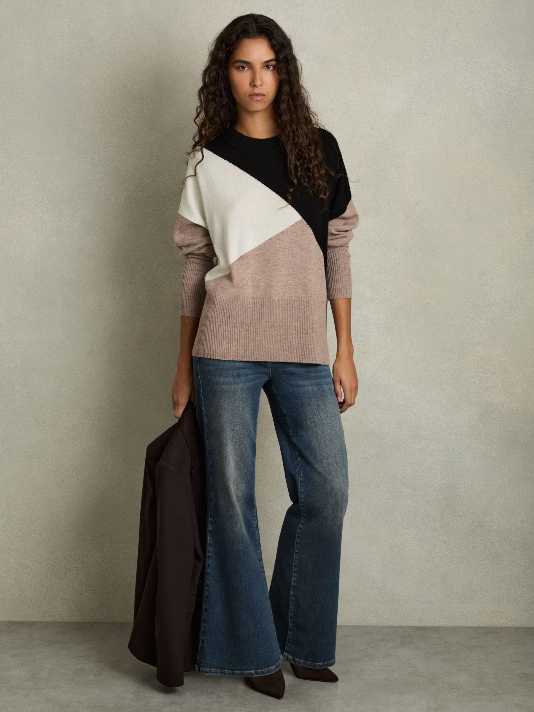 Geometric Colour-Block Jumper With Wool And Cashmere in Camel/Black