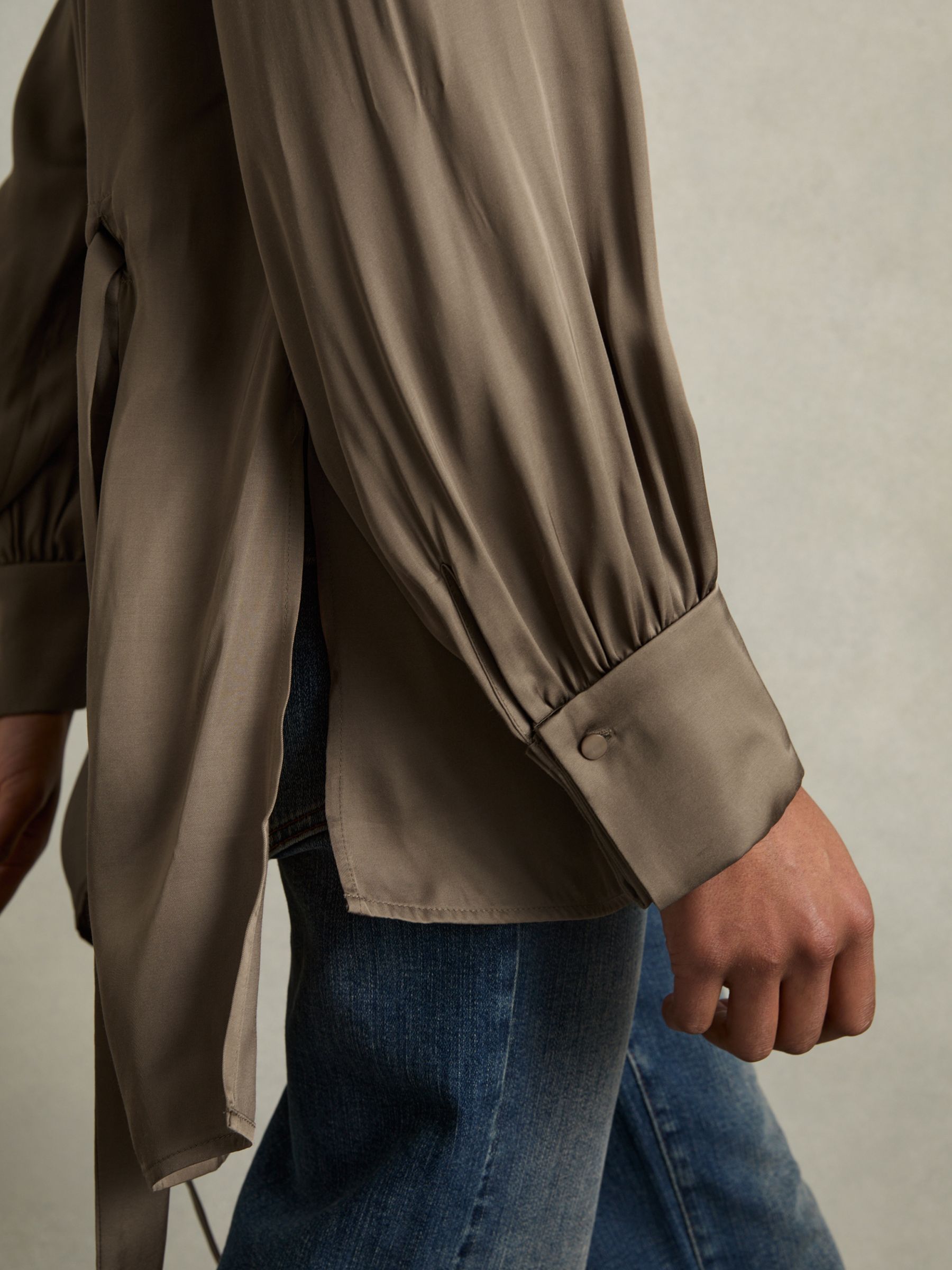 Woven High-Neck Belted Blouse in Mink