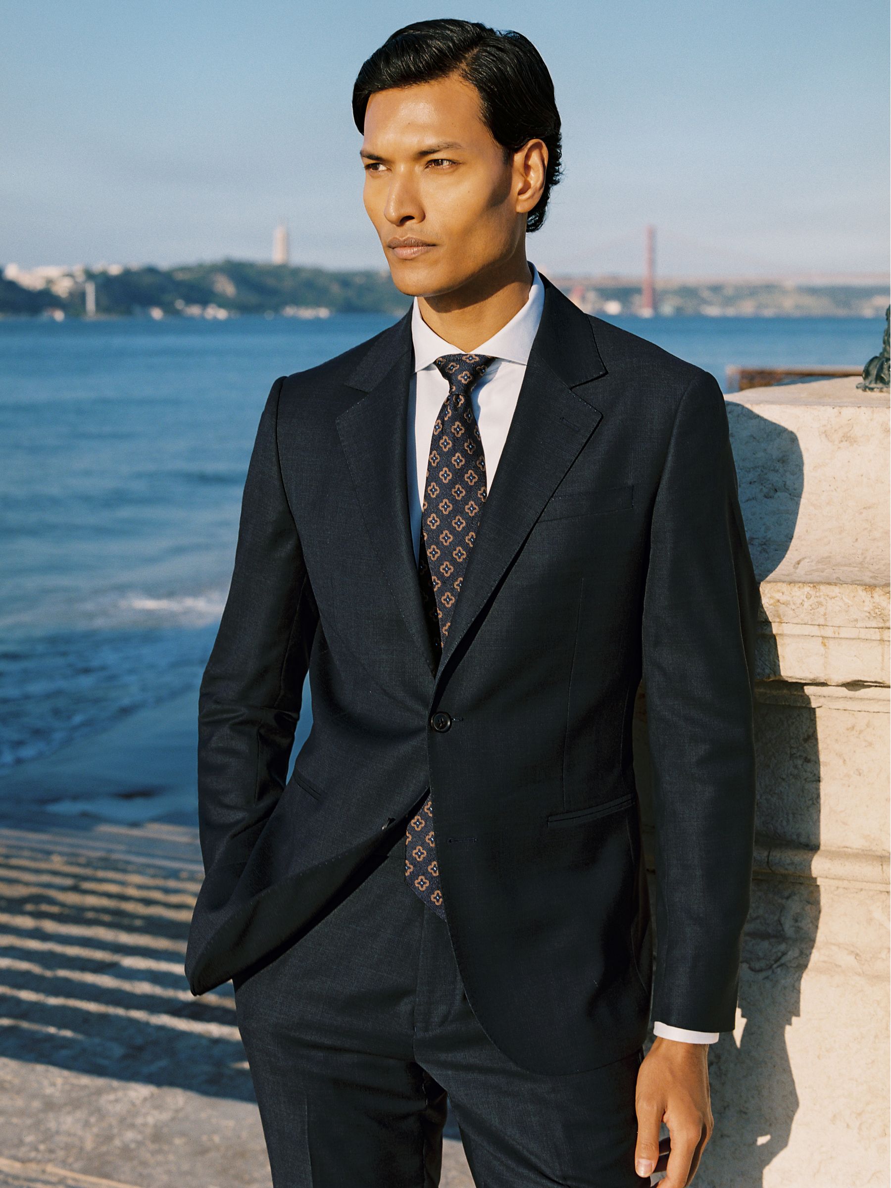 Slim-Fit Wool Single Breasted Check Suit Blazer in Navy