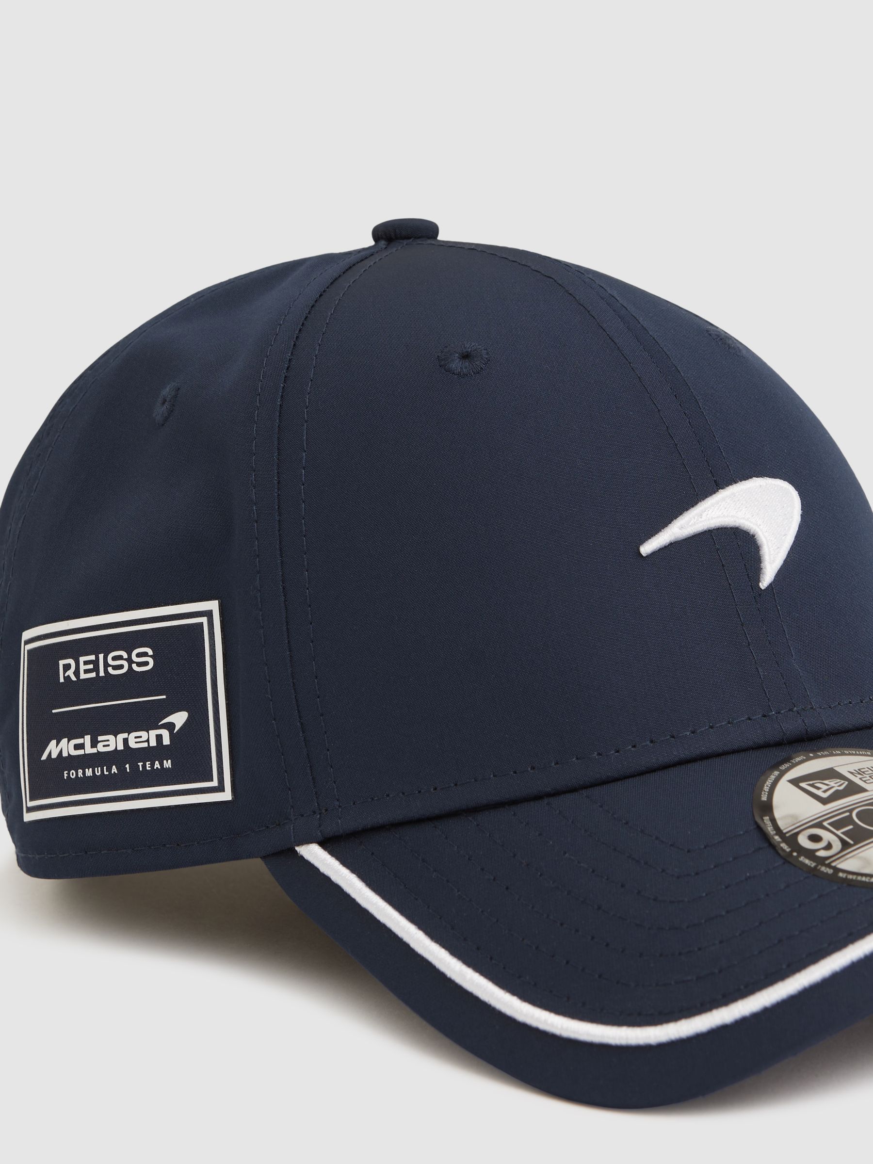 McLaren F1 Team Speedmark Logo Cap Unisex Fit in Navy